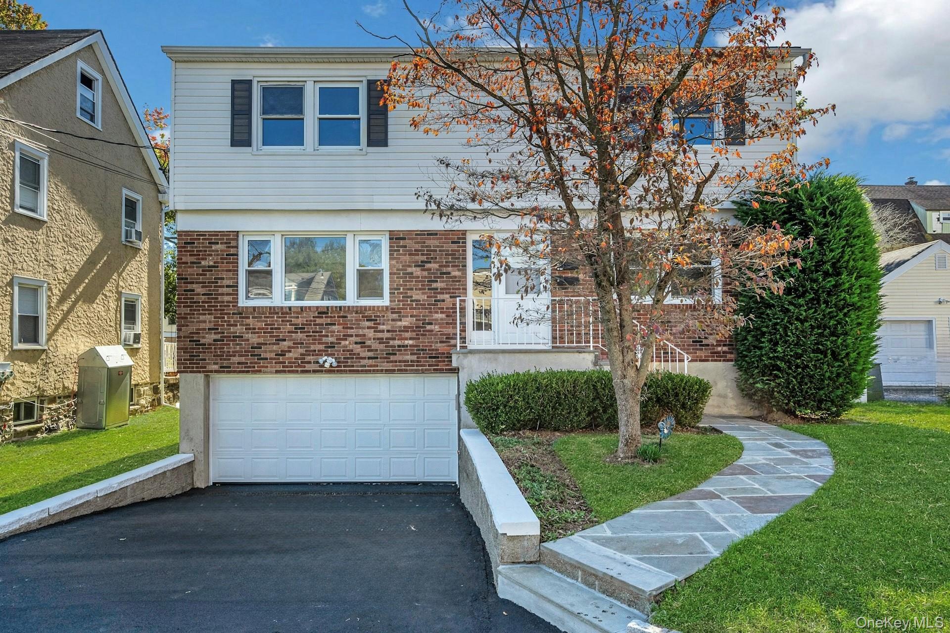 #1 photo, 105 Bradford Street, Harrison , NY 10528