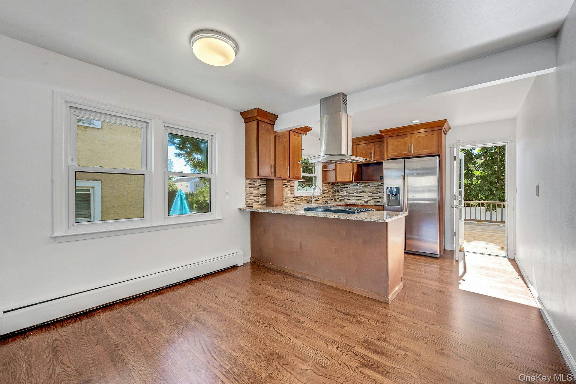 #4 photo, 105 Bradford Street, Harrison , NY 10528