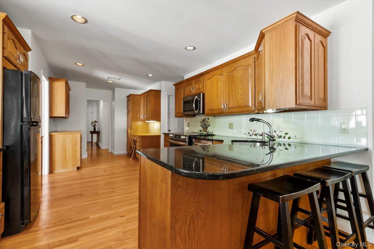 #17 photo, 33 Park Drive, Putnam Valley , NY 10579