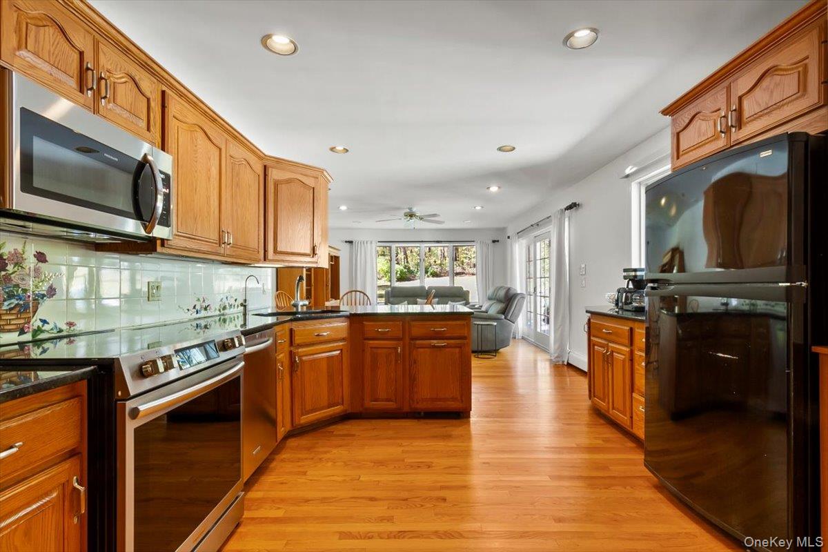 #18 photo, 33 Park Drive, Putnam Valley , NY 10579