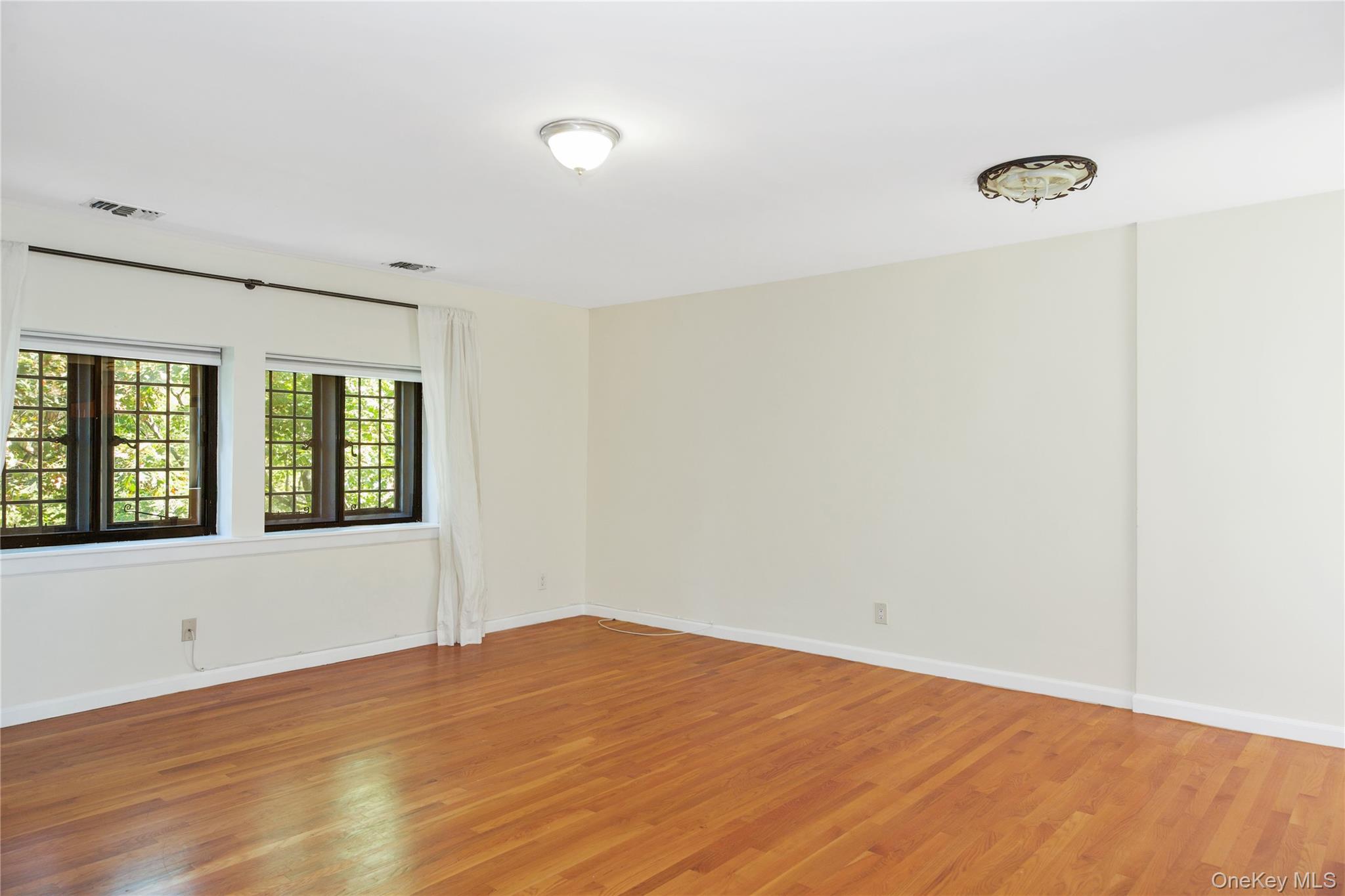 #5 photo, 403 Chateau Rive, Peekskill , NY 10566