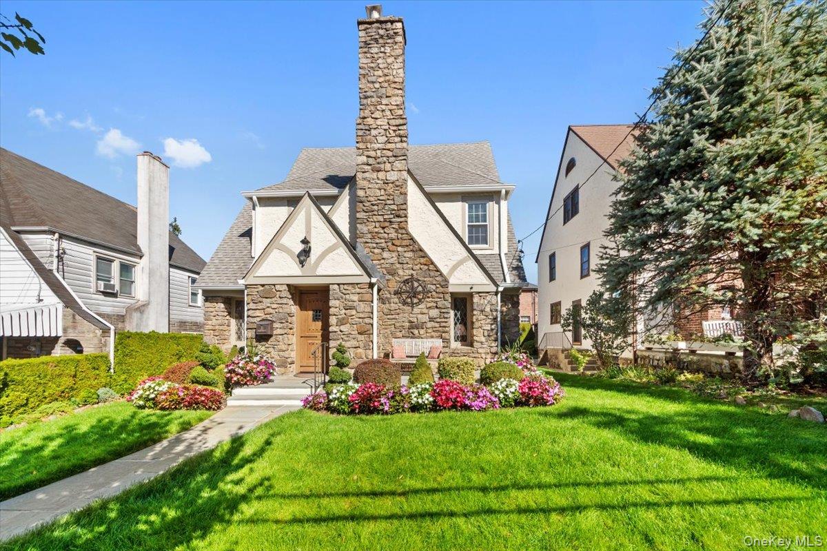 #1 photo, 31 AKA 27 Crawford Street, Yonkers , NY 10705