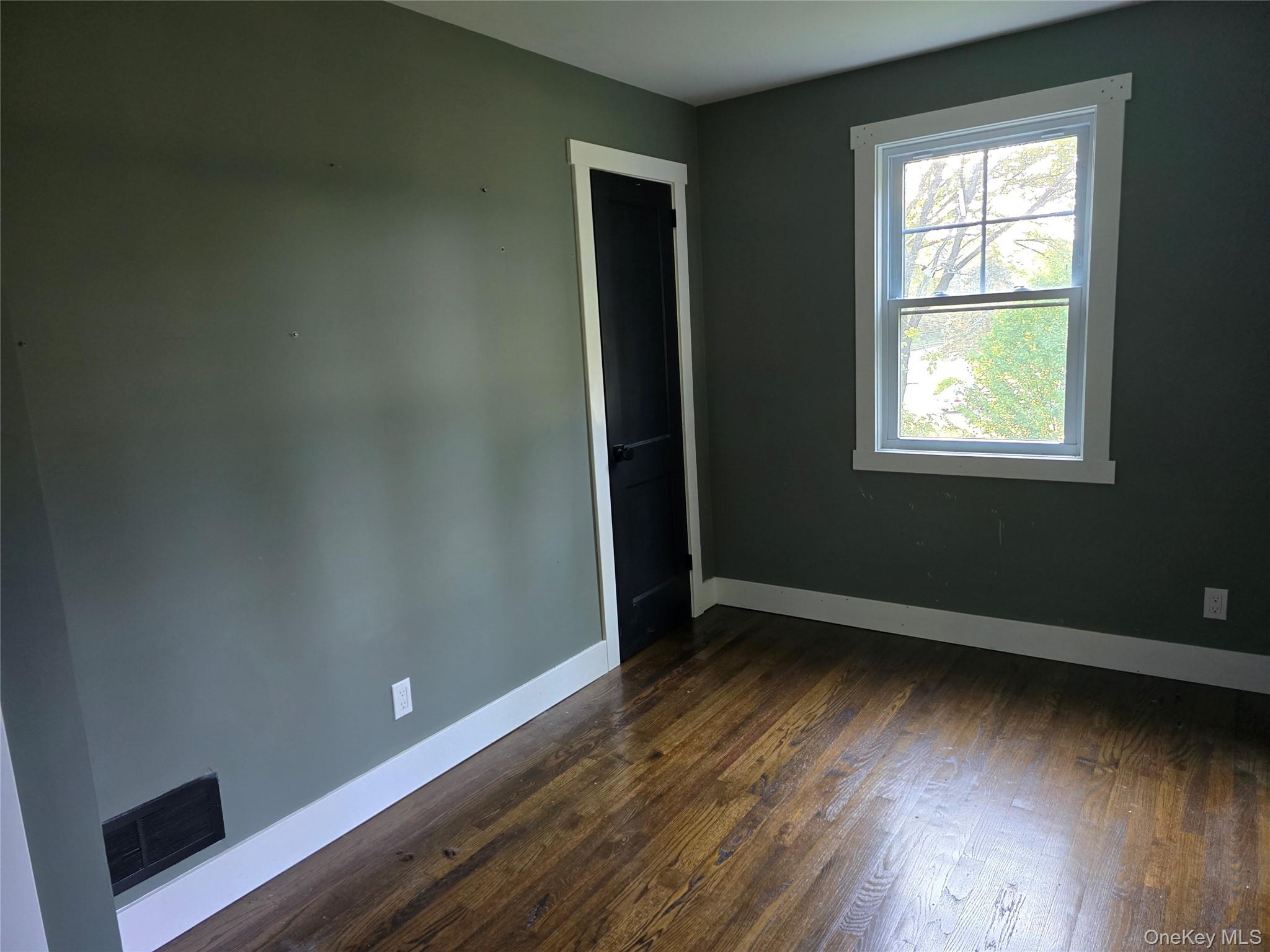 #12 photo, 2888 State Route 17K, Middletown , NY 10941