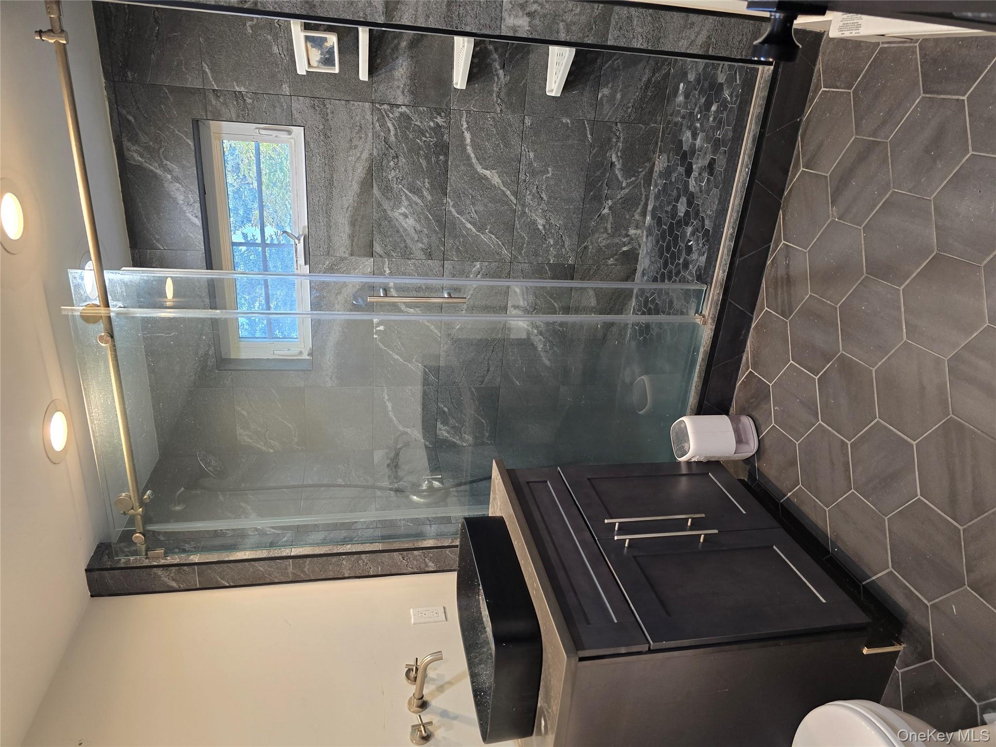 #14 photo, 2888 State Route 17K, Middletown , NY 10941