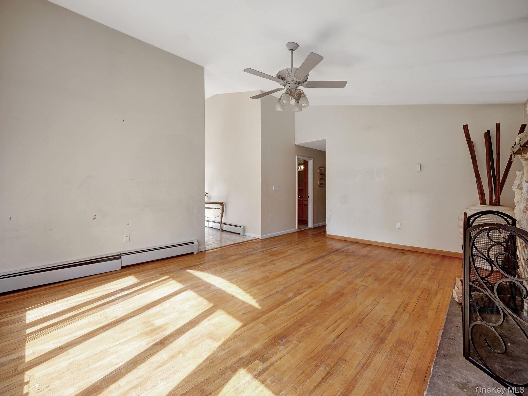 #10 photo, 111 Sycamore Drive, Cornwall , NY 12553