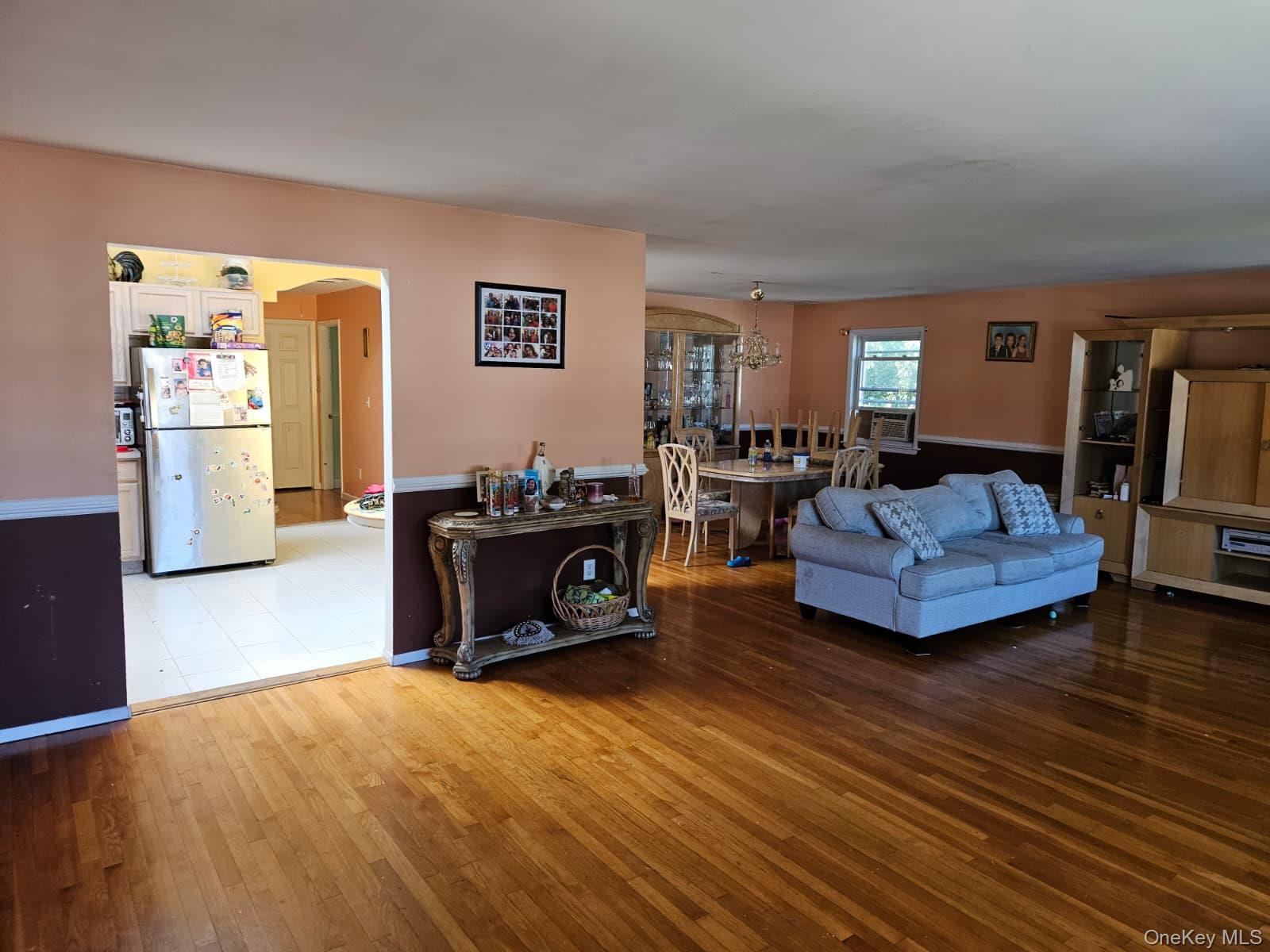 #1 photo, 638 May Street, South Hempstead , NY 11550