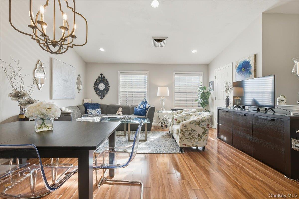 #7 photo, 1138 Willow Lane, ナッソー郡 Valley Stream , NY 11850