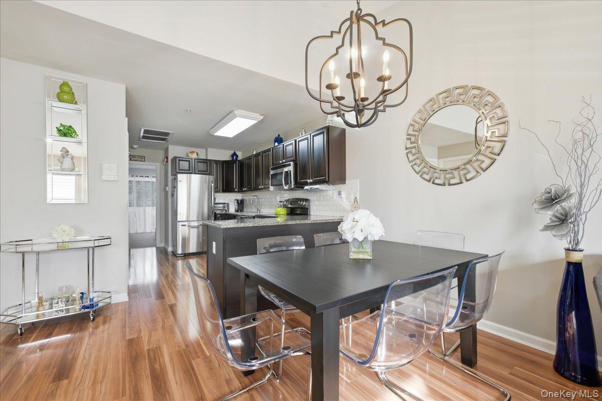 #8 photo, 1138 Willow Lane, ナッソー郡 Valley Stream , NY 11850