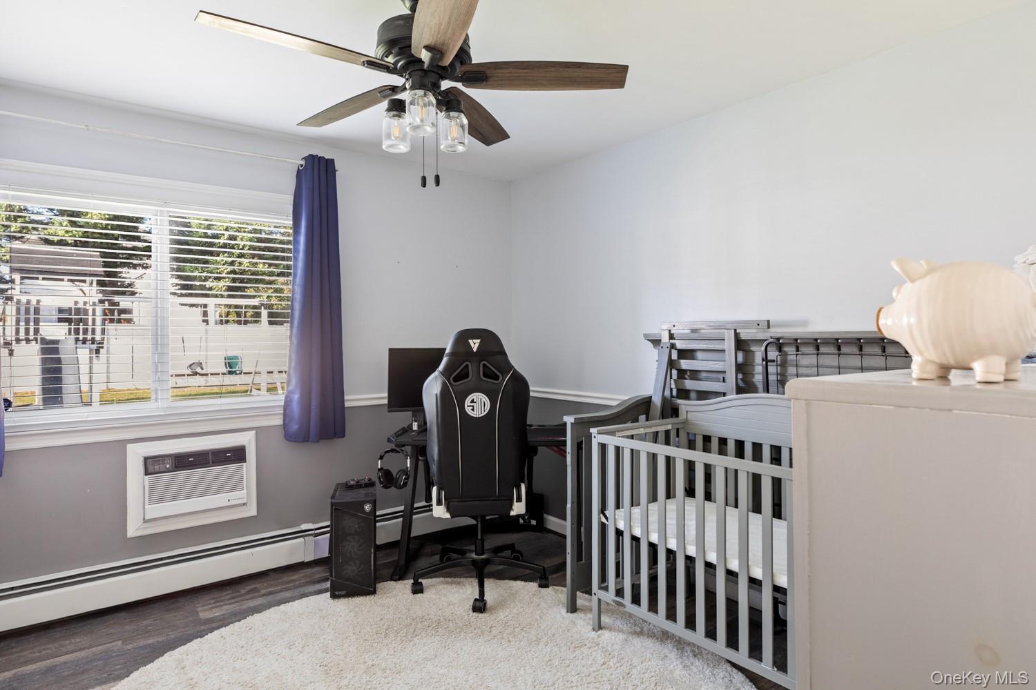 #16 photo, 19 Carson Lane, サフォーク郡 Medford , NY 11763