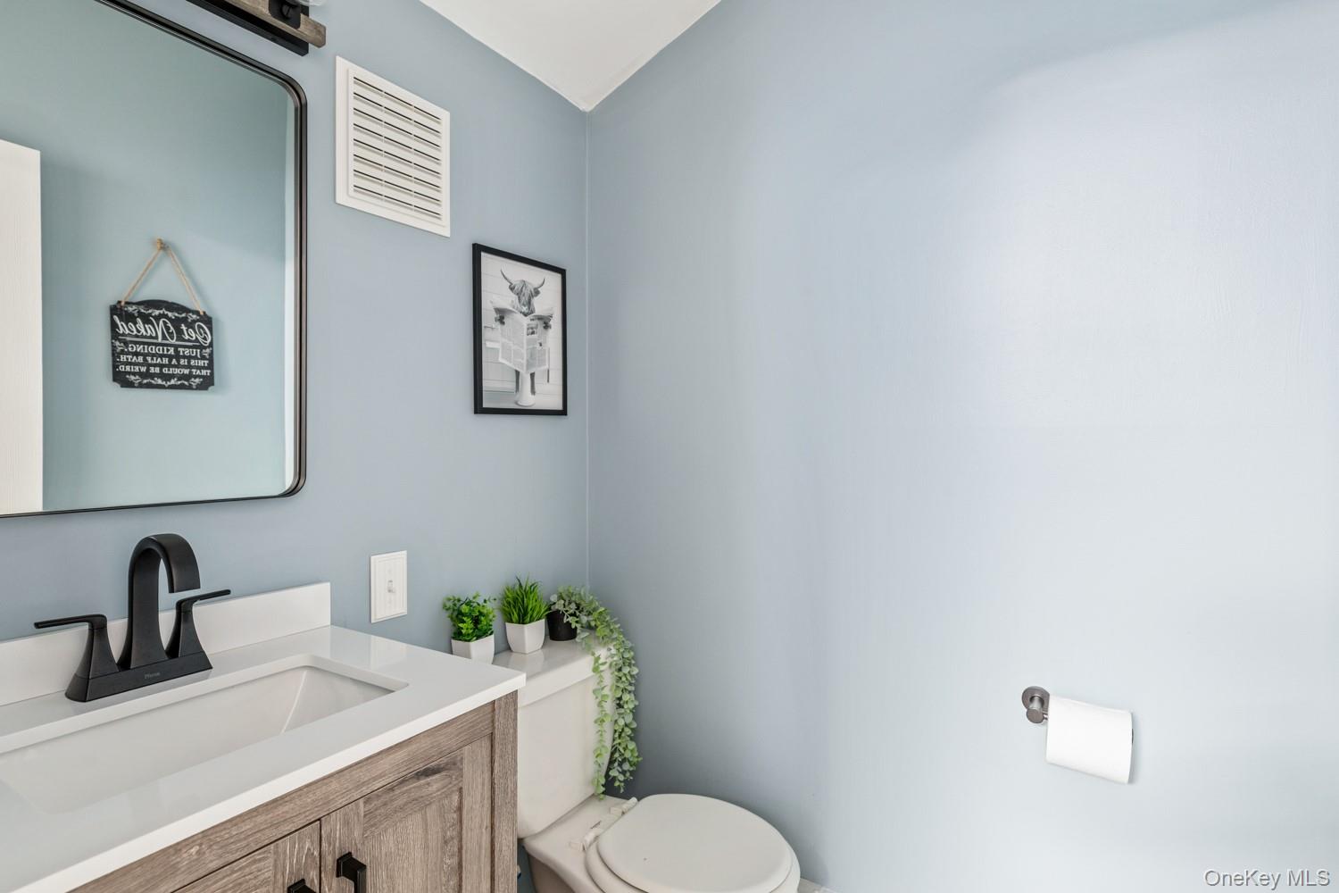 #20 photo, 19 Carson Lane, サフォーク郡 Medford , NY 11763