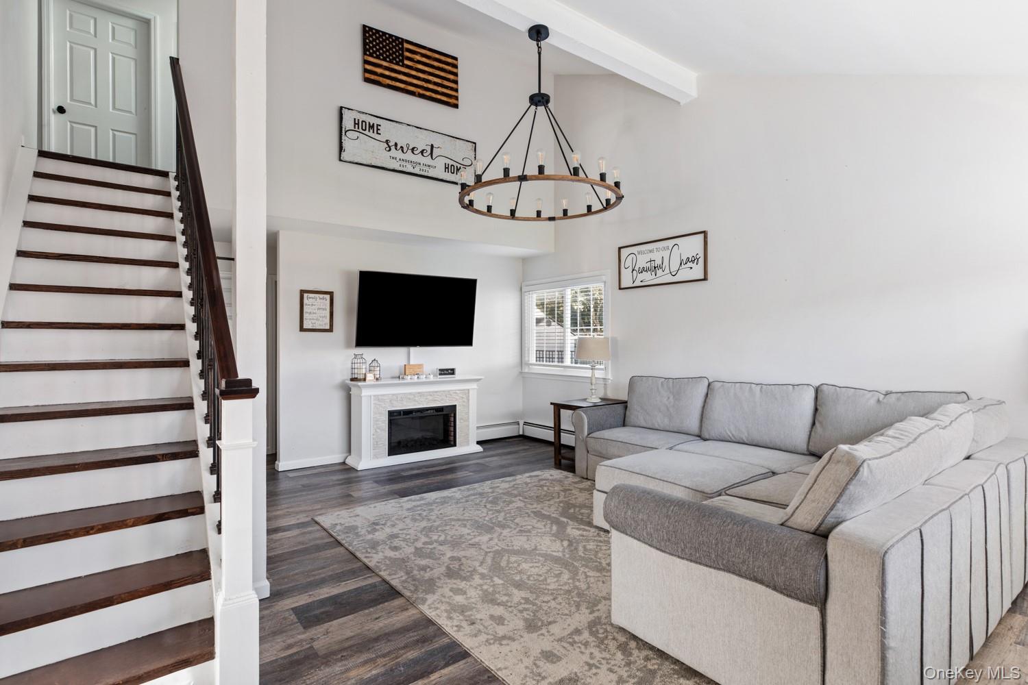 #9 photo, 19 Carson Lane, サフォーク郡 Medford , NY 11763