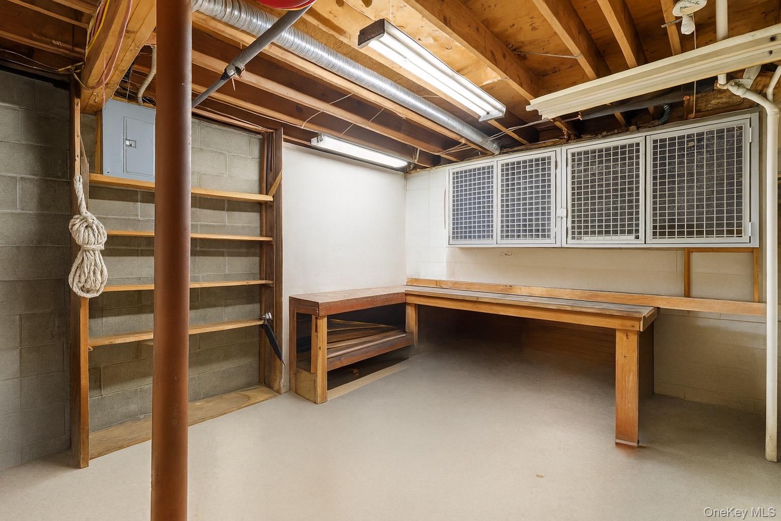 #19 photo, 347 Wading River Road, Manorville , NY 11949