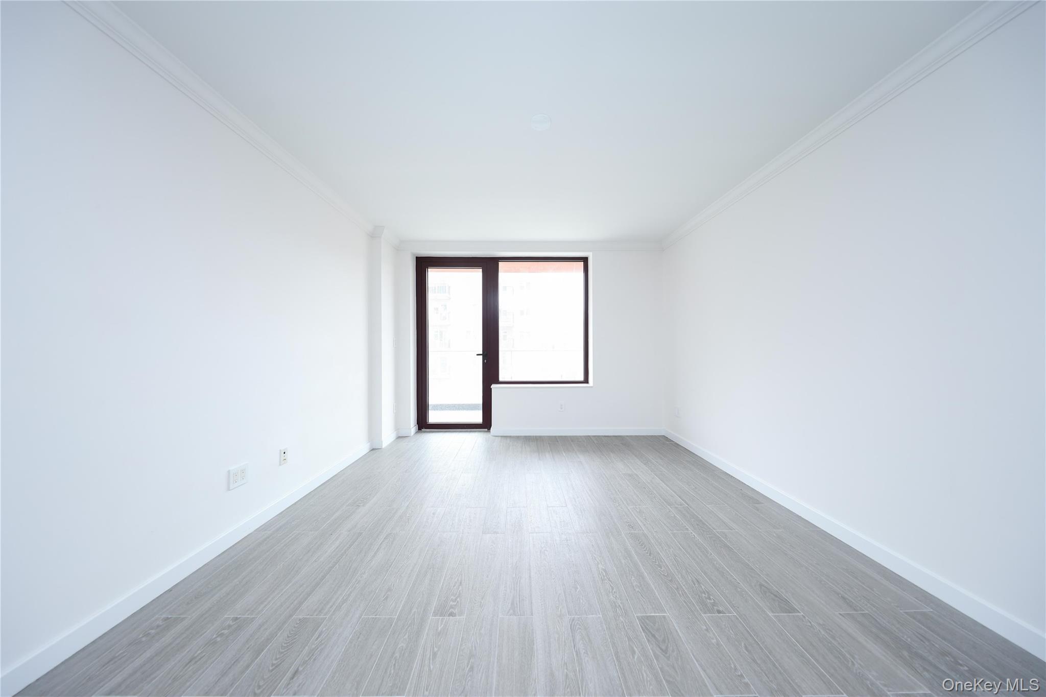 #11 photo, 13227 41st Road, クイーンズ区 Flushing , NY 11355