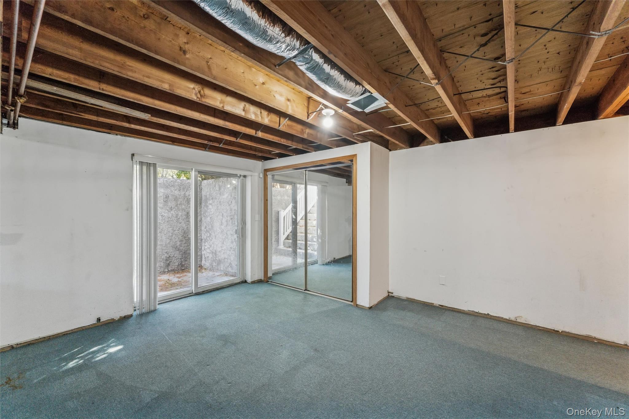 #17 photo, 15 Cedar Street, サフォーク郡 Center Moriches , NY 11934