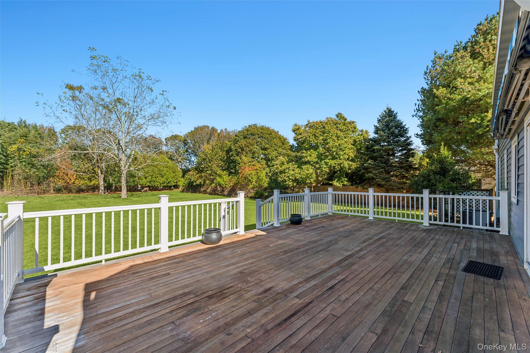 #18 photo, 15 Cedar Street, サフォーク郡 Center Moriches , NY 11934