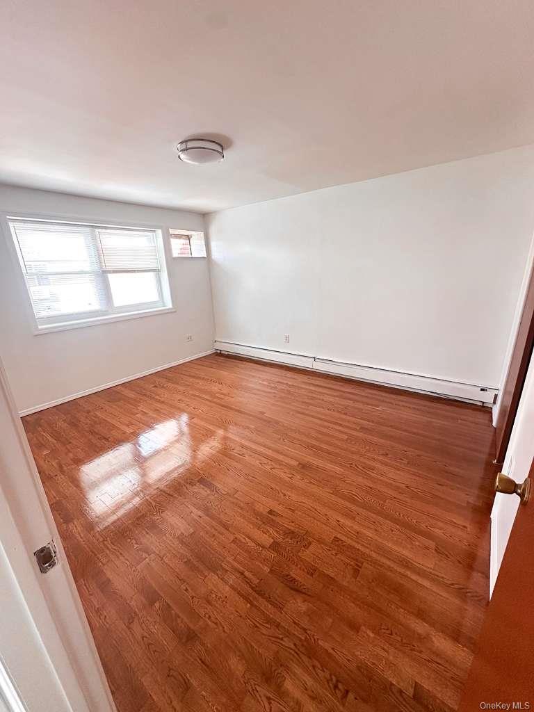 #7 photo, 19703 120th Avenue, クイーンズ区 Saint Albans , NY 11412