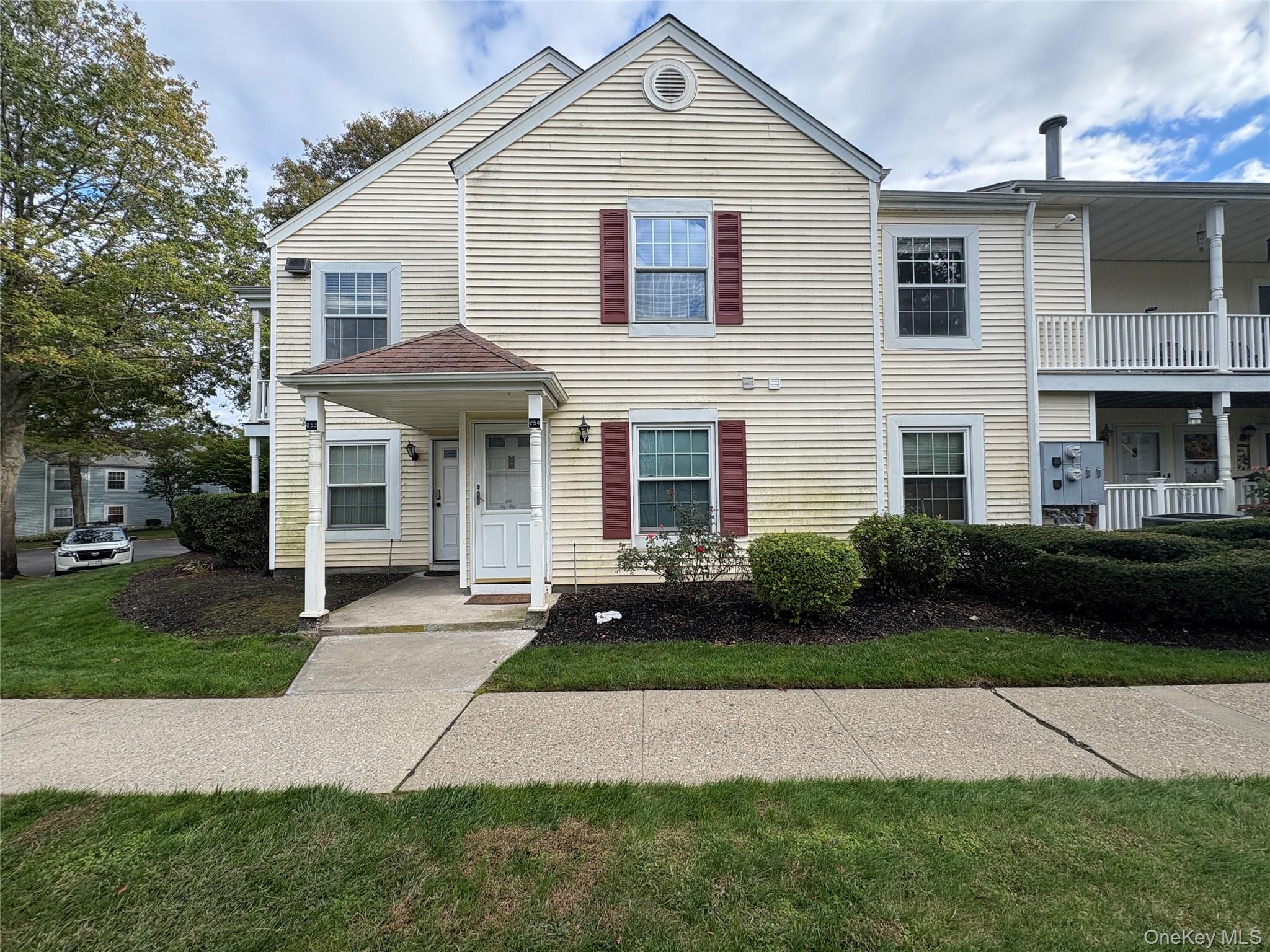 #1 photo, 254 Fairview Circle, 东长岛 Middle Island , NY 11953