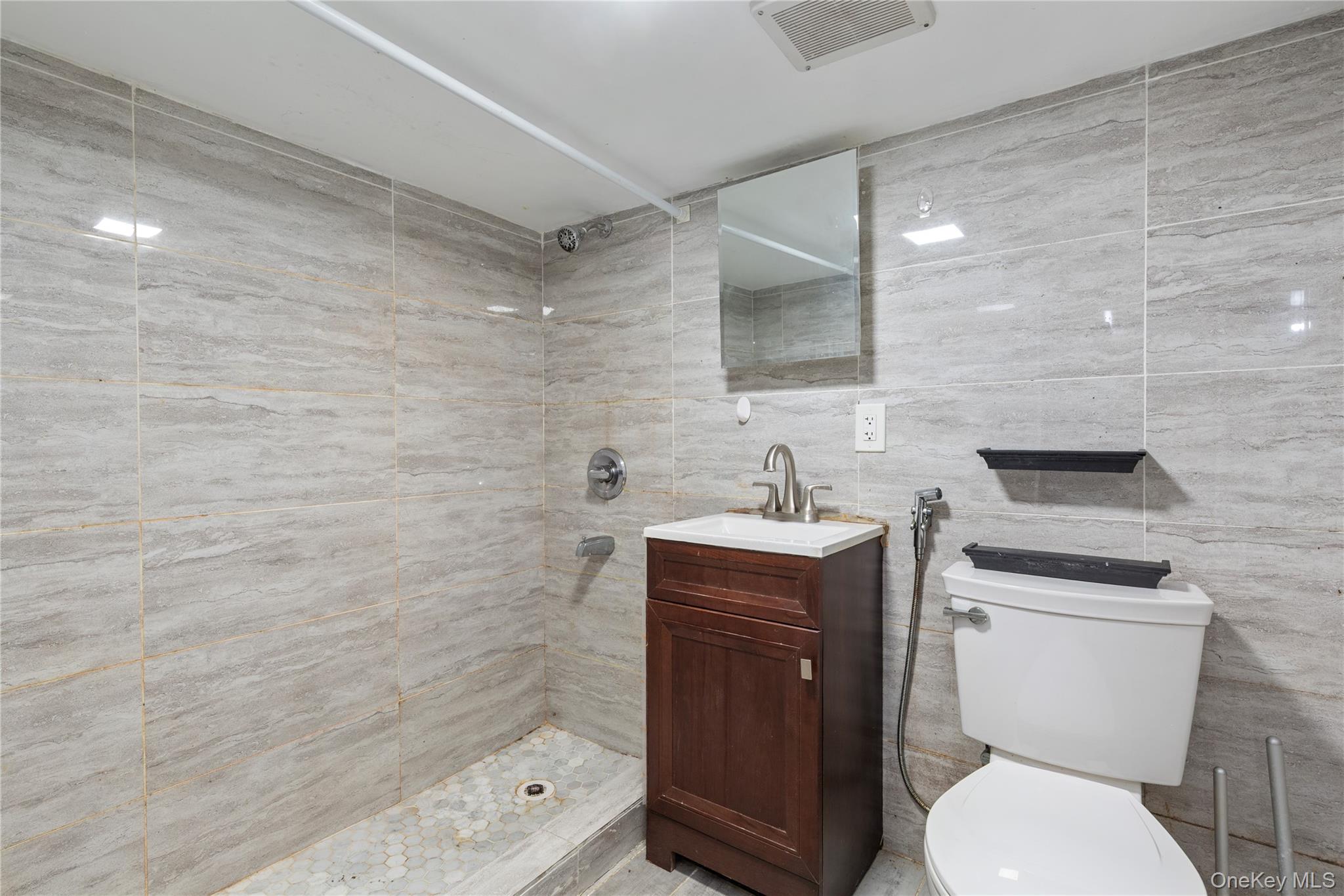 #10 photo, 11829 152nd Street, クイーンズ区 Jamaica , NY 11434