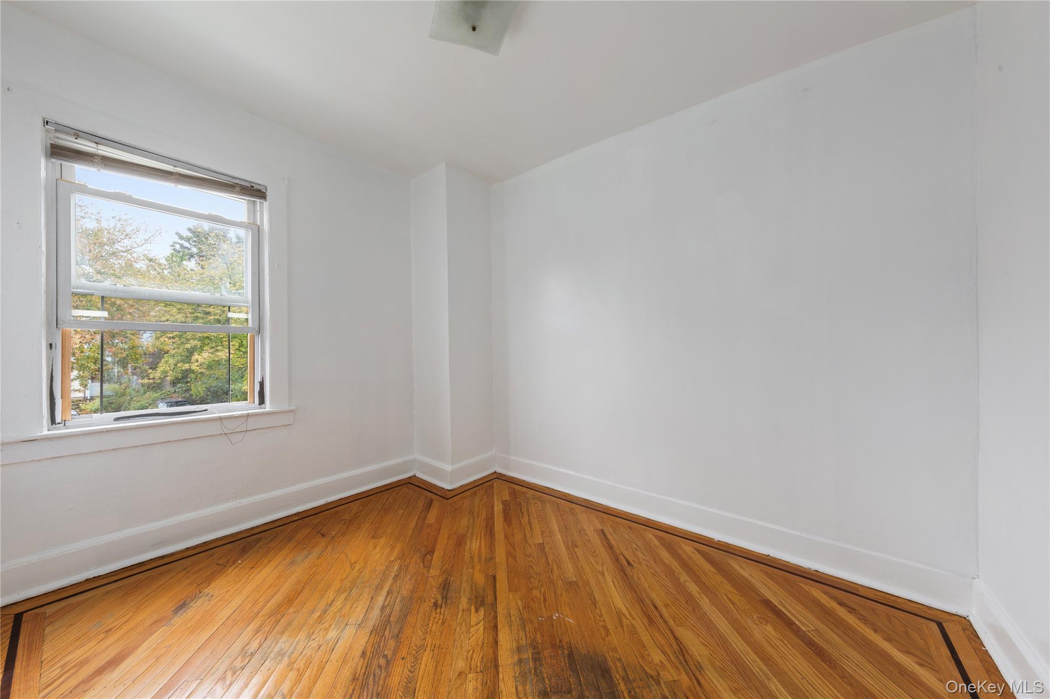 #12 photo, 11829 152nd Street, クイーンズ区 Jamaica , NY 11434