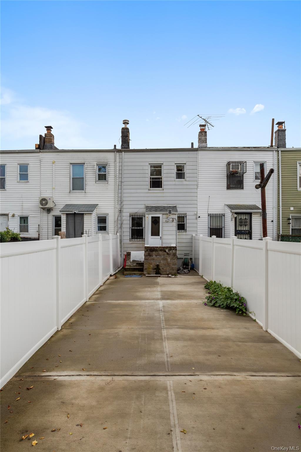 #16 photo, 11829 152nd Street, クイーンズ区 Jamaica , NY 11434