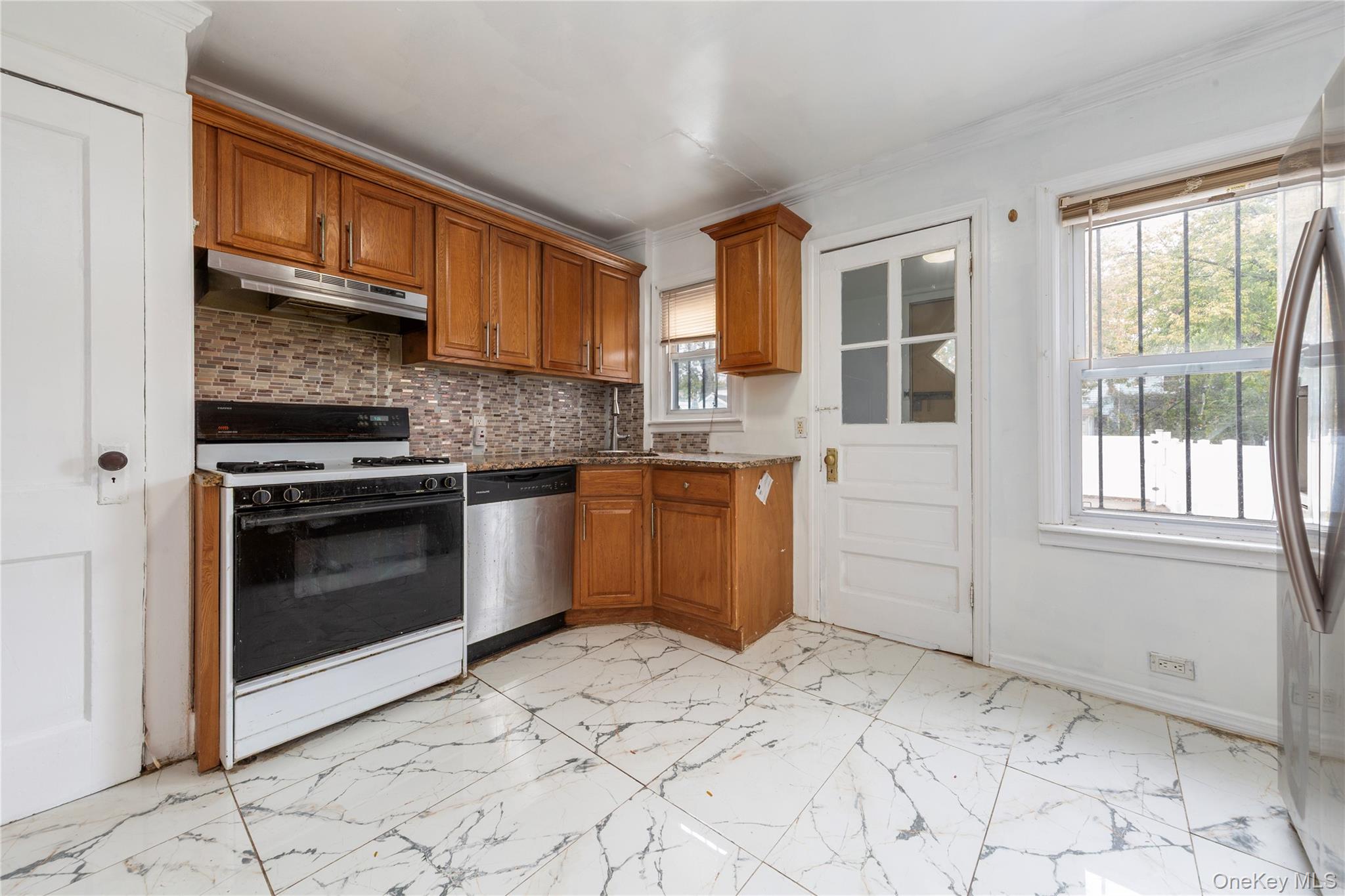 #6 photo, 11829 152nd Street, クイーンズ区 Jamaica , NY 11434