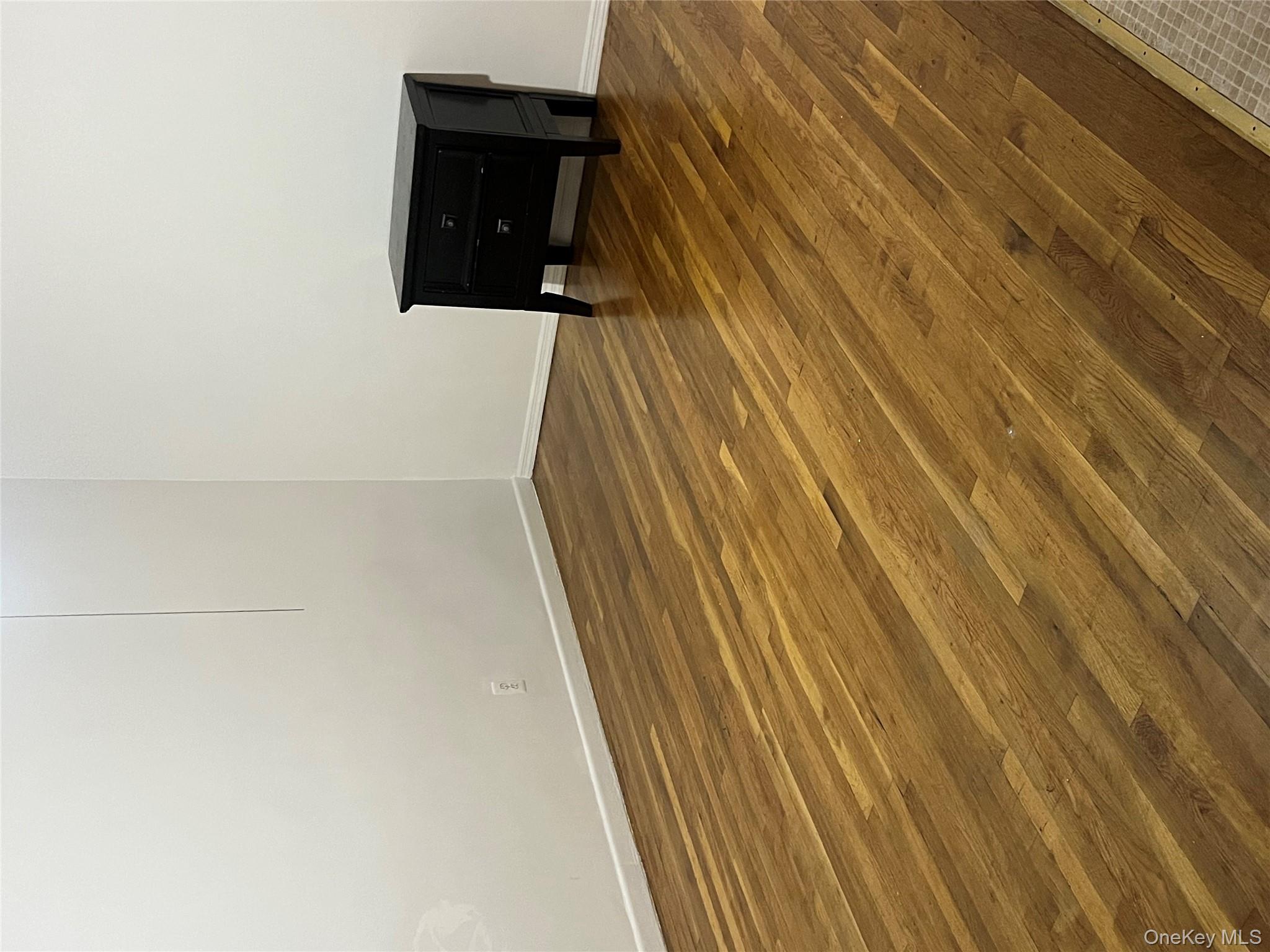 #6 photo, 8539 75th Street, クイーンズ区 Woodhaven , NY 11421