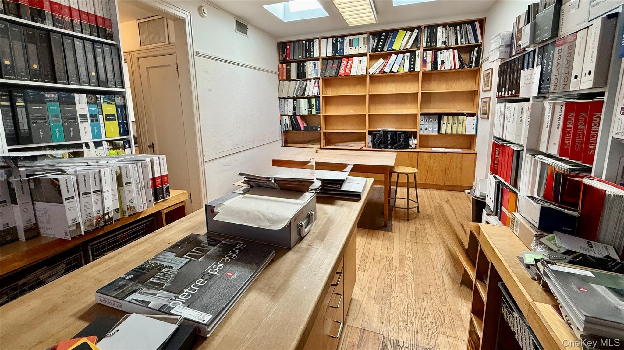 #18 photo, 566-568 Warburton Avenue, Hastings-on-Hudson , NY 10706