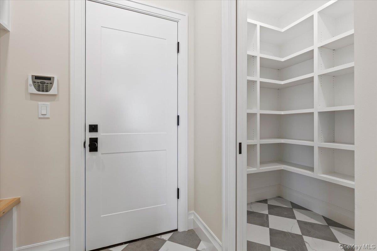 #13 photo, 93 Park Avenue, West Harrison , NY 10604