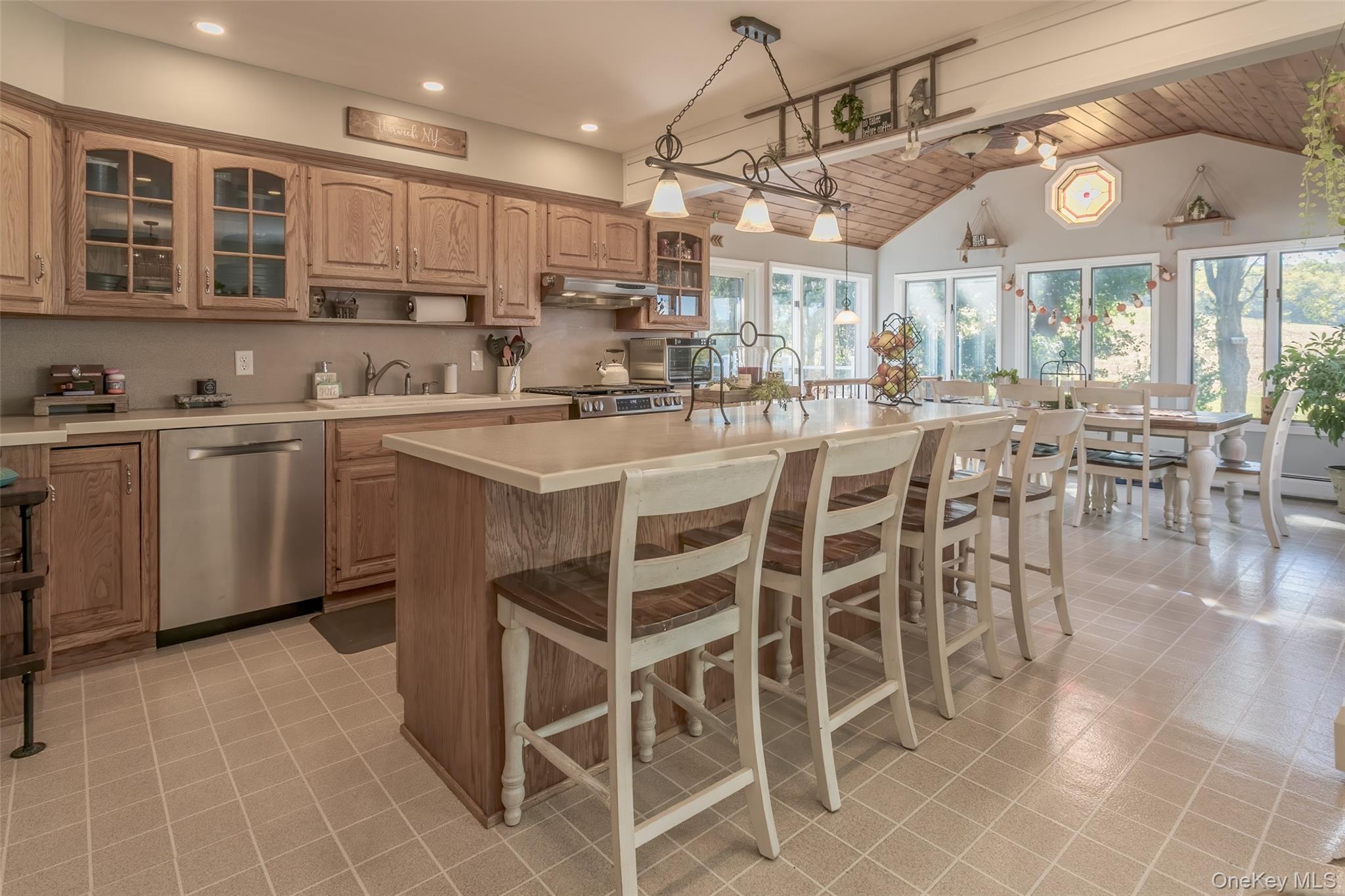 #11 photo, 7 Barrett Circle, Warwick , NY 10990