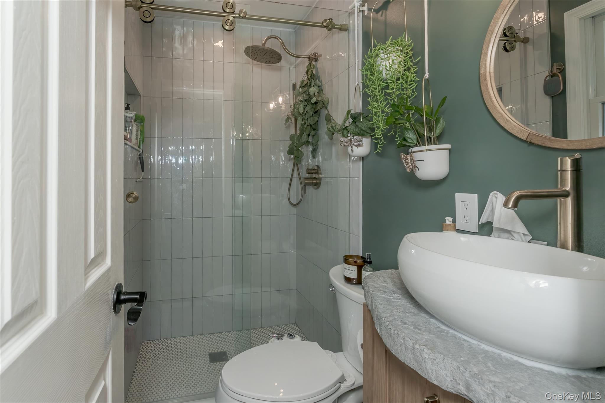 #17 photo, 7 Barrett Circle, Warwick , NY 10990