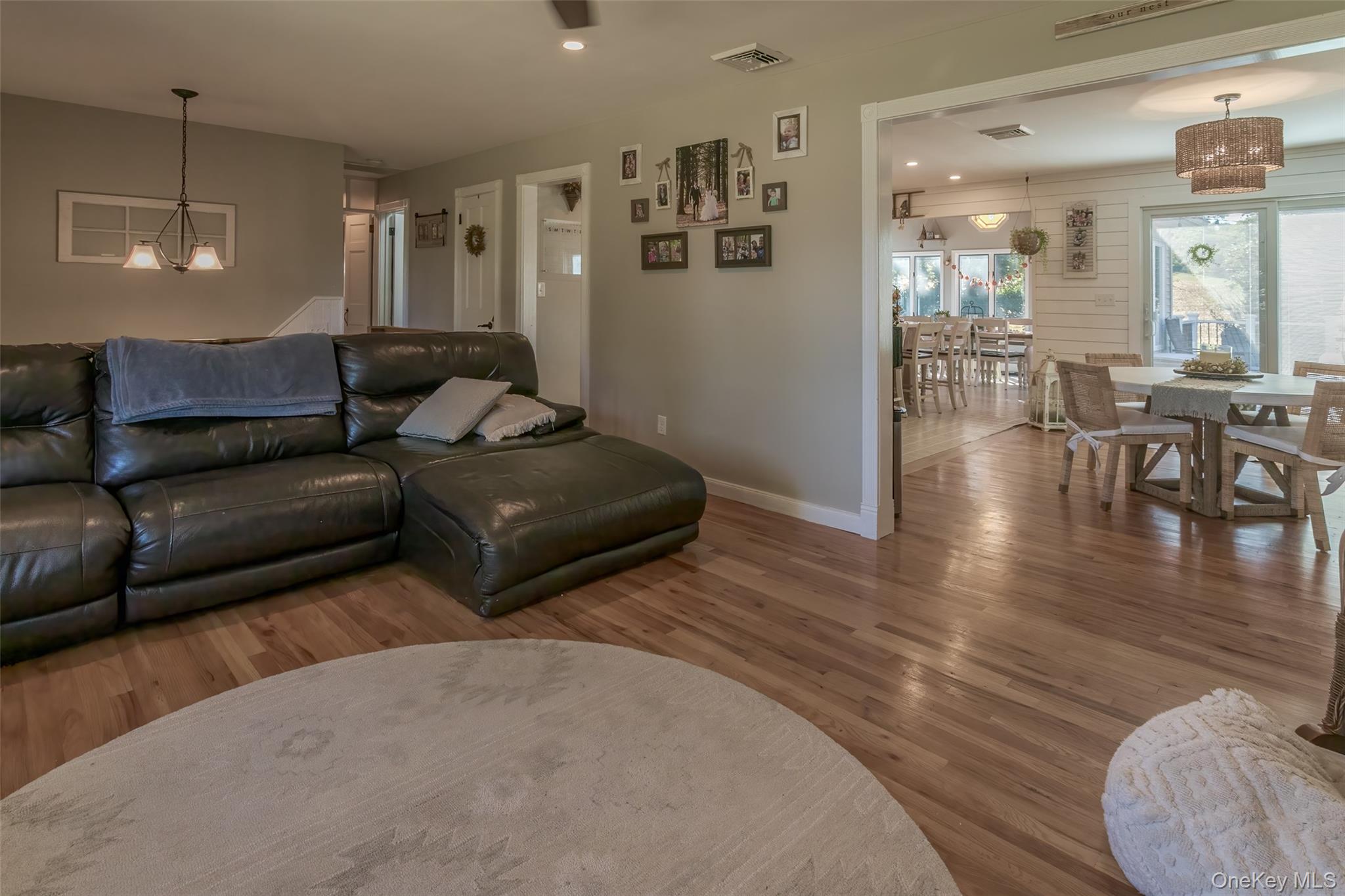 #9 photo, 7 Barrett Circle, Warwick , NY 10990