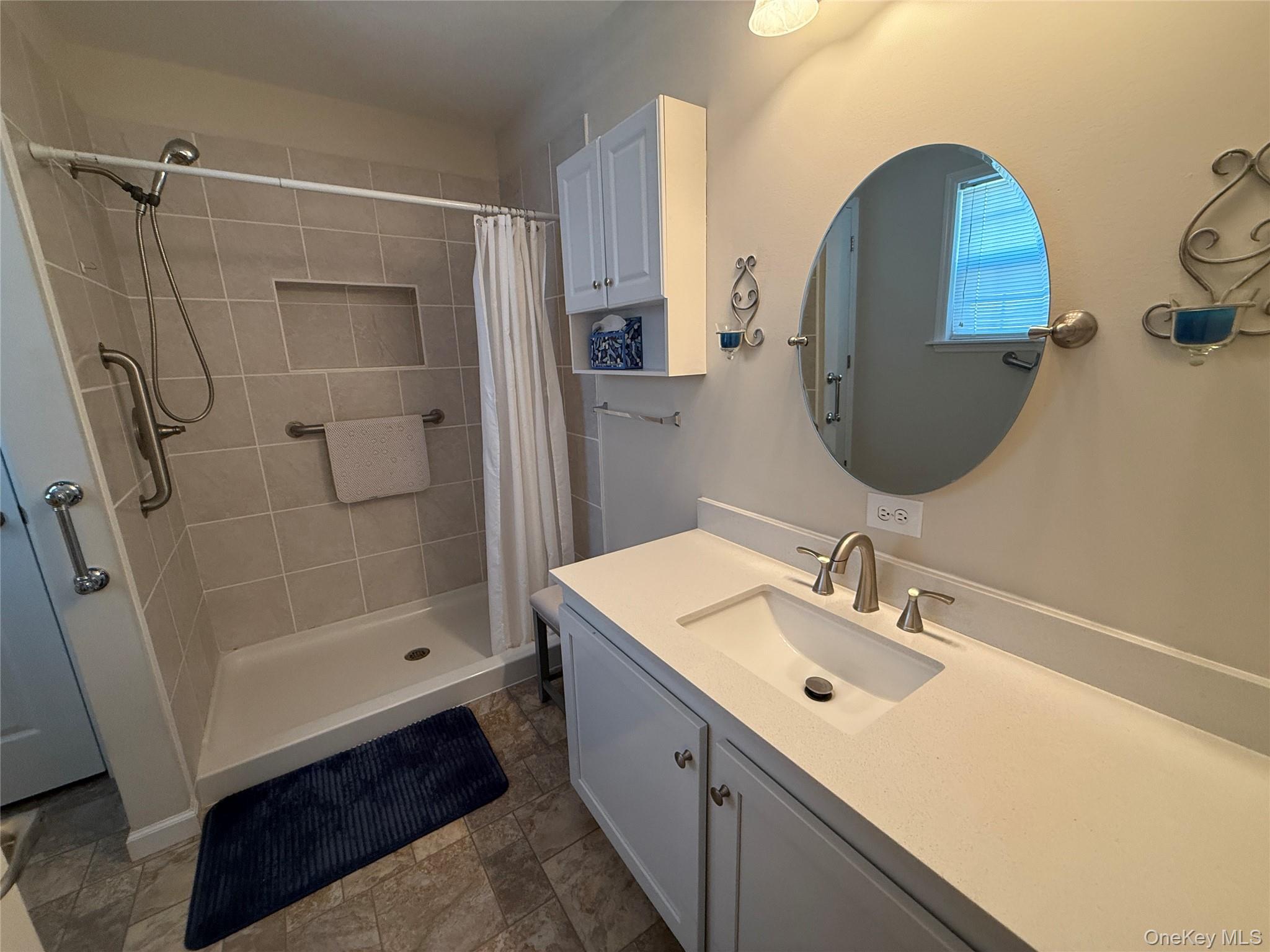 #12 photo, 223 Brittany Terrace, Rock Tavern , NY 12575