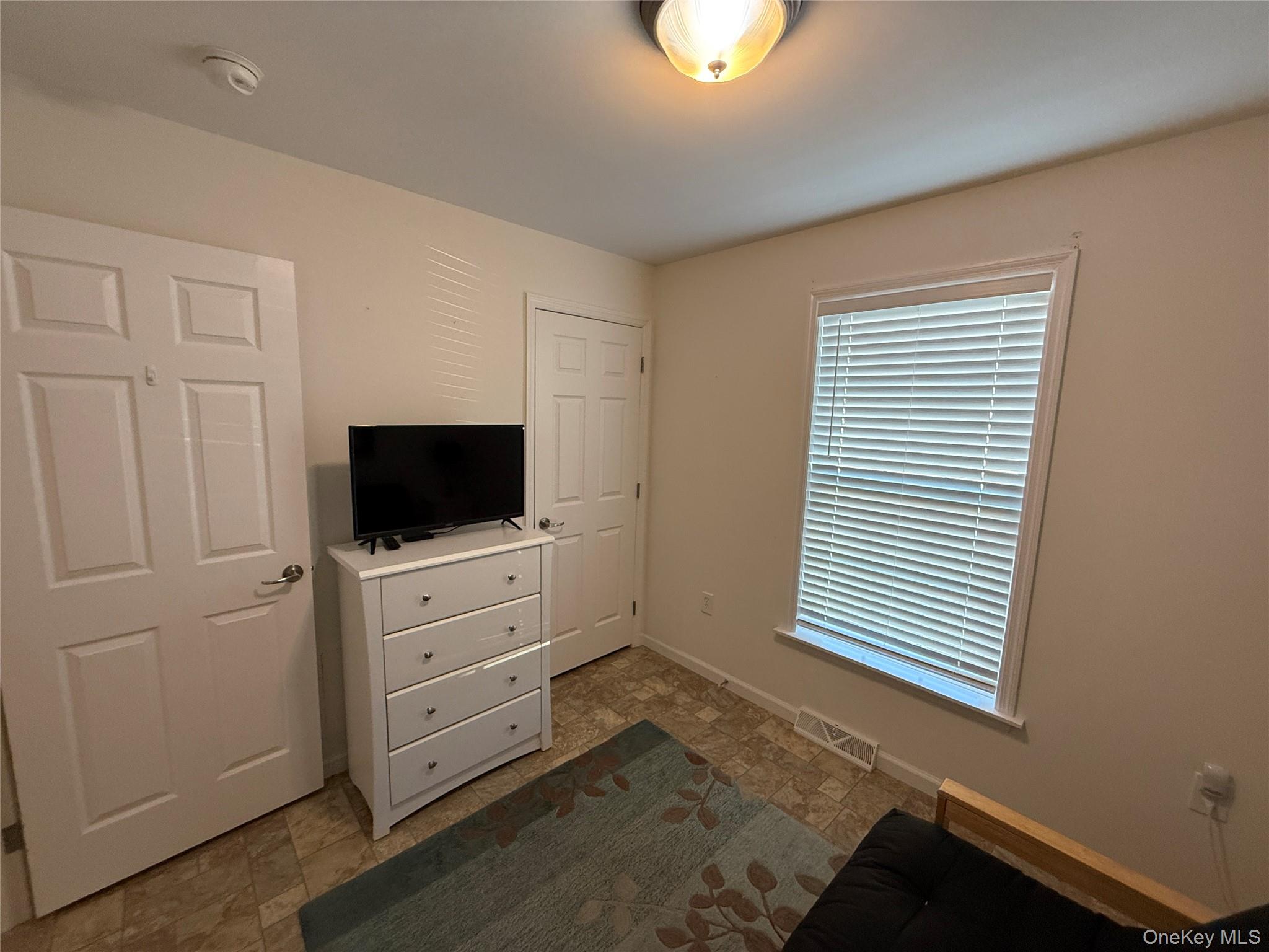 #17 photo, 223 Brittany Terrace, Rock Tavern , NY 12575