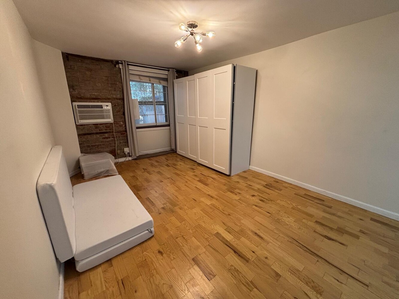 #6 photo, New York City, Gramercy Park , NY 10003