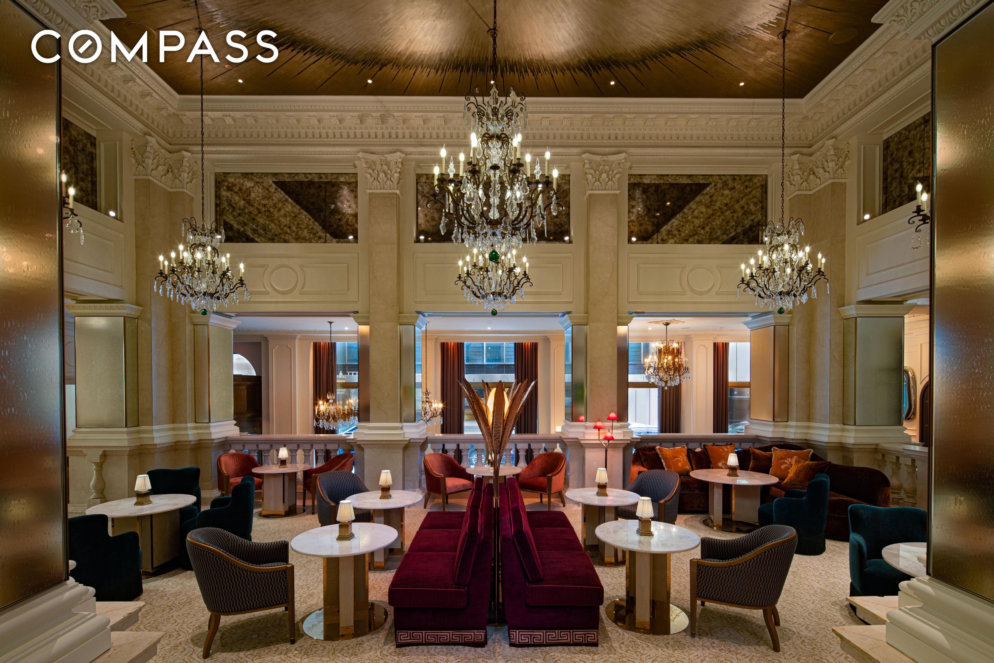 #6 photo, 2 E 55th Street, マンハッタン Midtown East , NY 10022