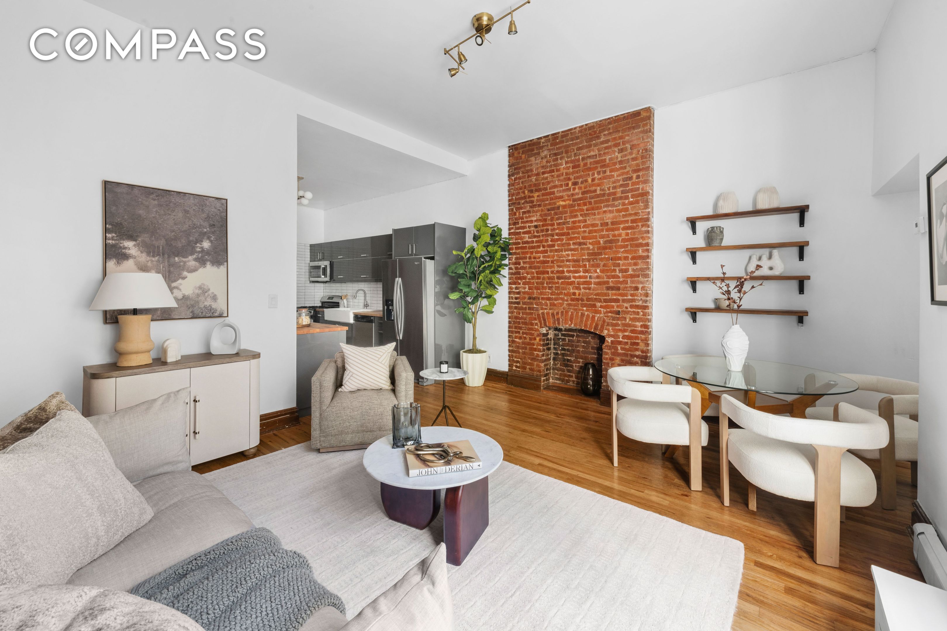 #3 photo, 472 W 144th Street, マンハッタン Hamilton Heights , NY 10031