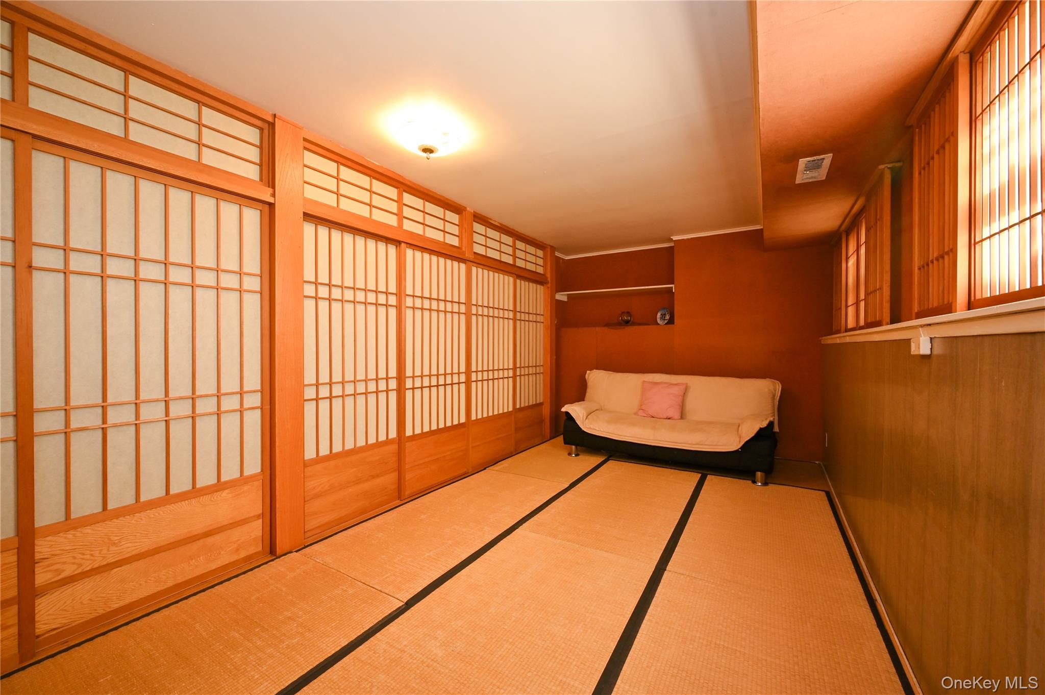 #14 photo, 2830 210th Street, Bayside , NY 11360