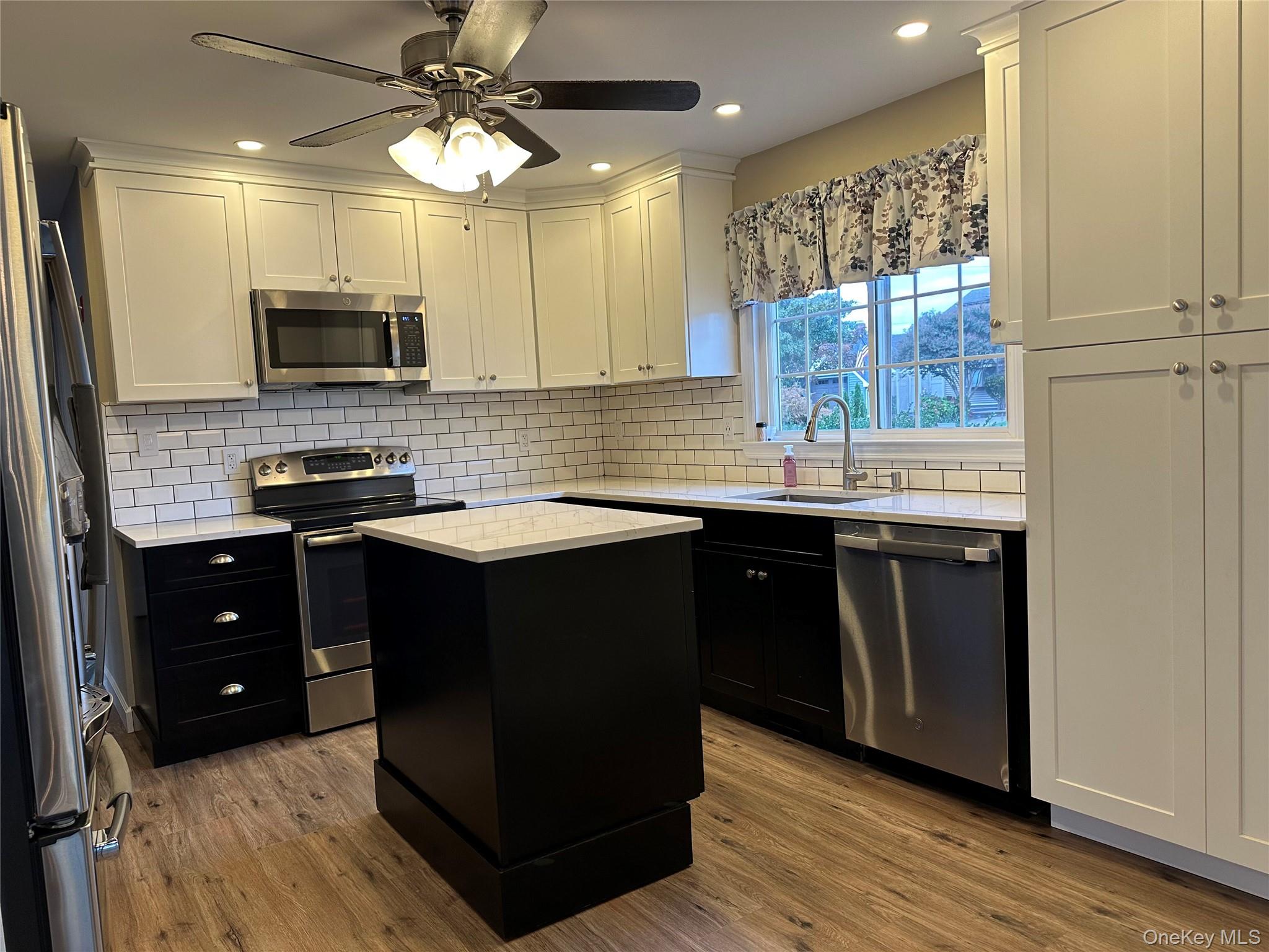 #10 photo, 86 Shepherd Lane, ナッソー郡 Levittown , NY 11756