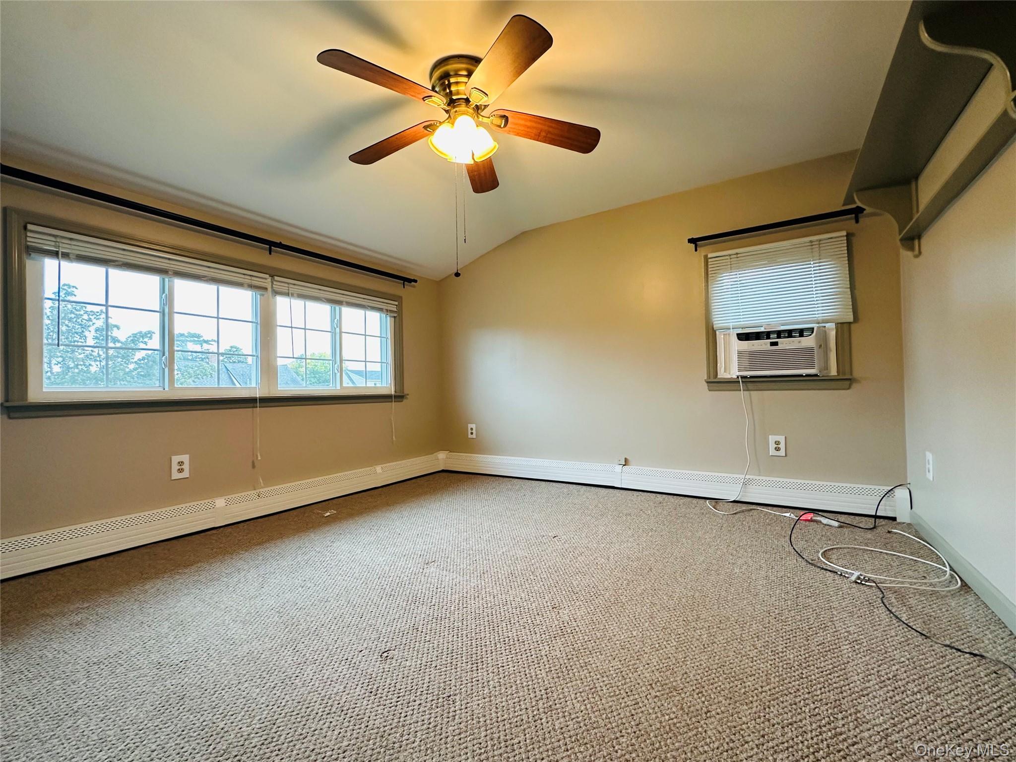 #19 photo, 86 Shepherd Lane, ナッソー郡 Levittown , NY 11756