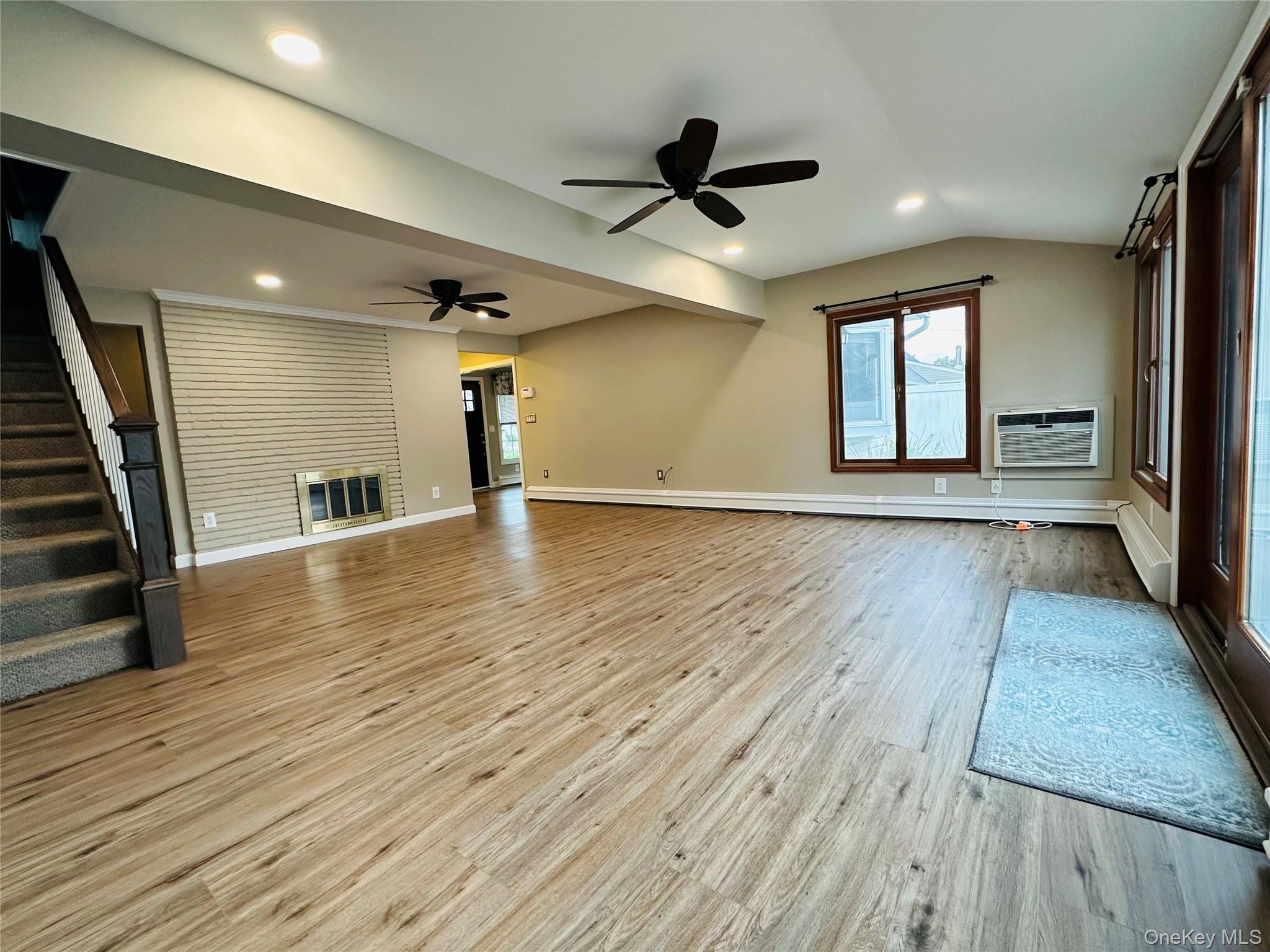 #8 photo, 86 Shepherd Lane, ナッソー郡 Levittown , NY 11756