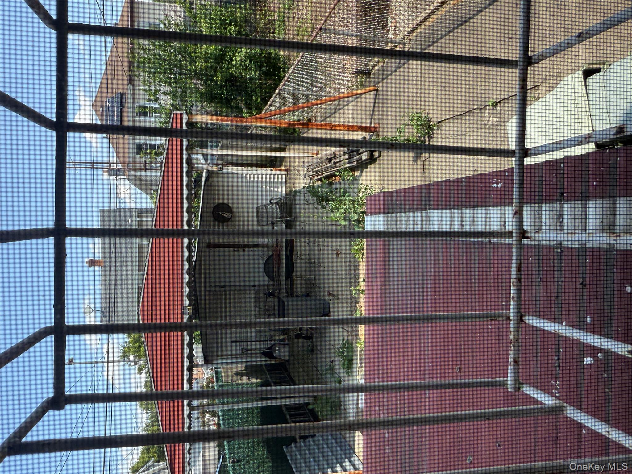 #6 photo, 92 street 2449, クイーンズ区 East Elmhurst , NY 11369