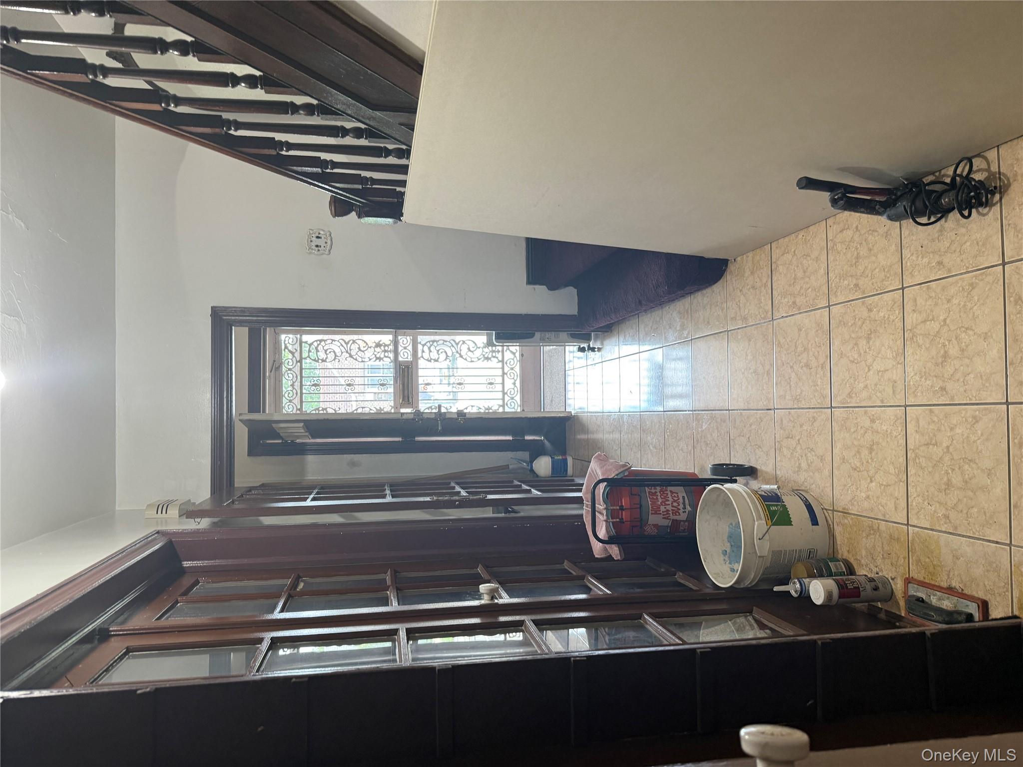 #7 photo, 92 street 2449, クイーンズ区 East Elmhurst , NY 11369