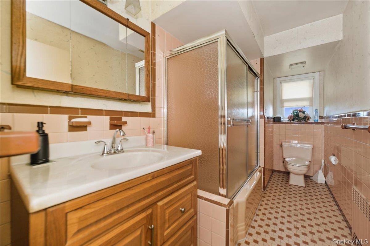 #11 photo, 1620 Blenheim Road, ナッソー郡 Rockville Centre , NY 11570