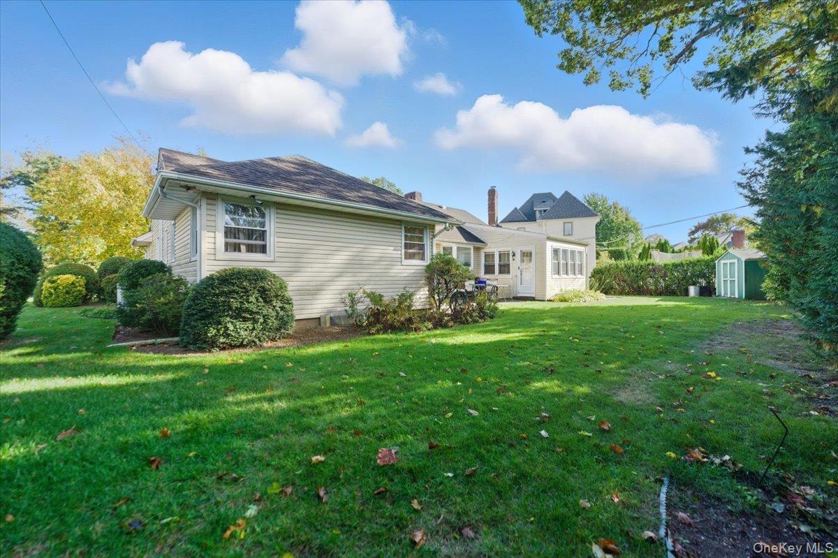 #18 photo, 1620 Blenheim Road, ナッソー郡 Rockville Centre , NY 11570