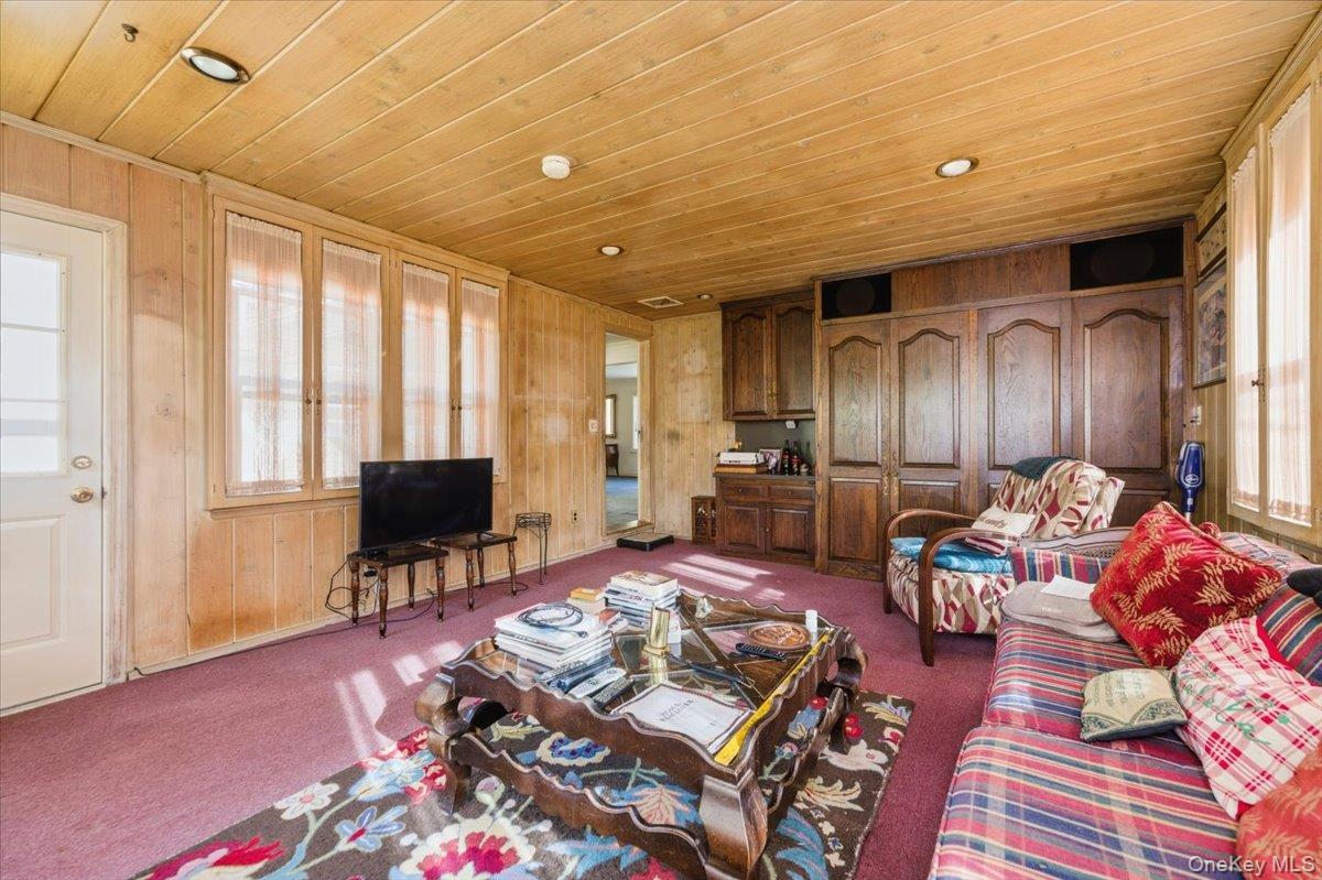 #7 photo, 1620 Blenheim Road, ナッソー郡 Rockville Centre , NY 11570