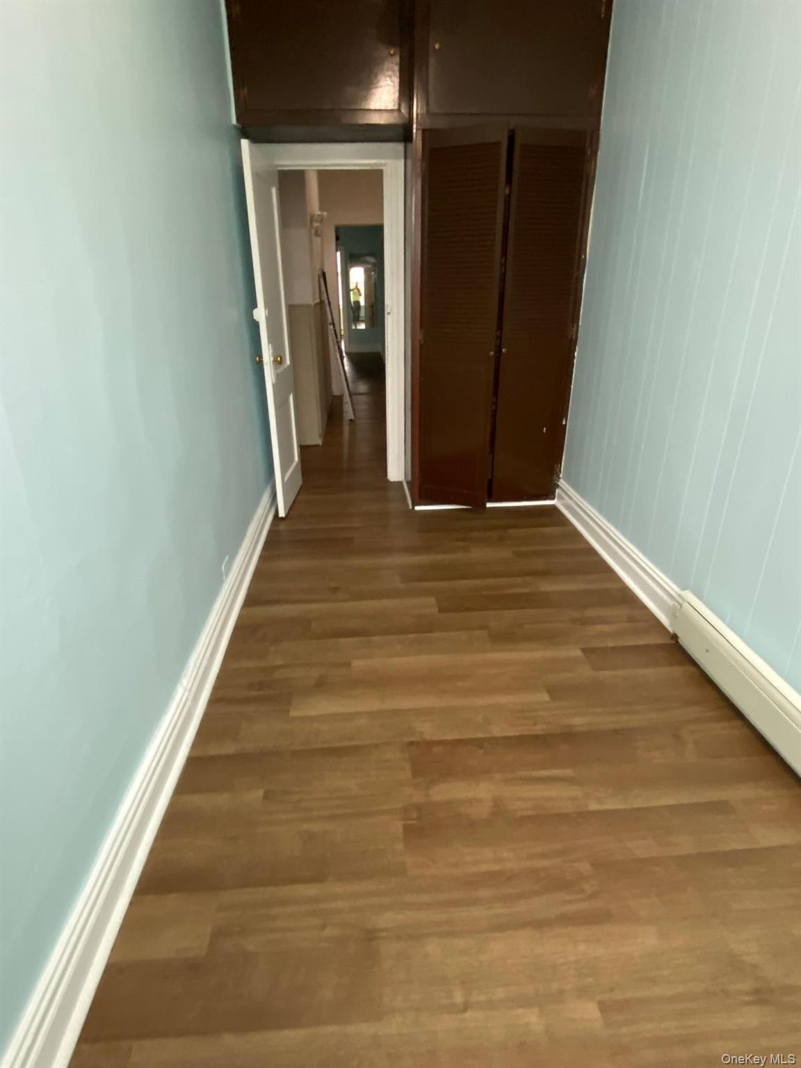 #16 photo, 69-46 Central Avenue, クイーンズ区 Ridgewood , NY 11385