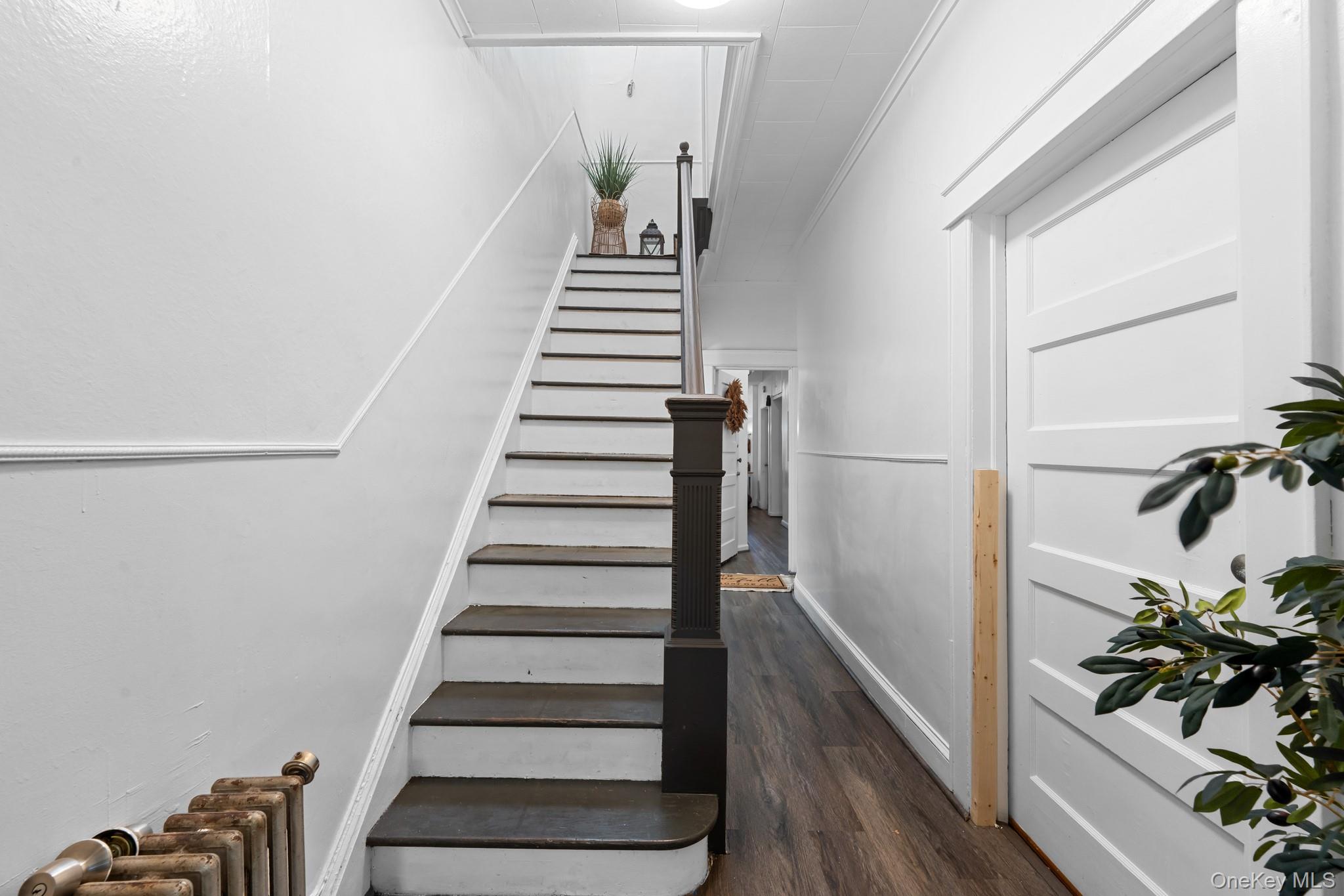 #3 photo, 10439 90th Avenue, クイーンズ区 Richmond Hill , NY 11418