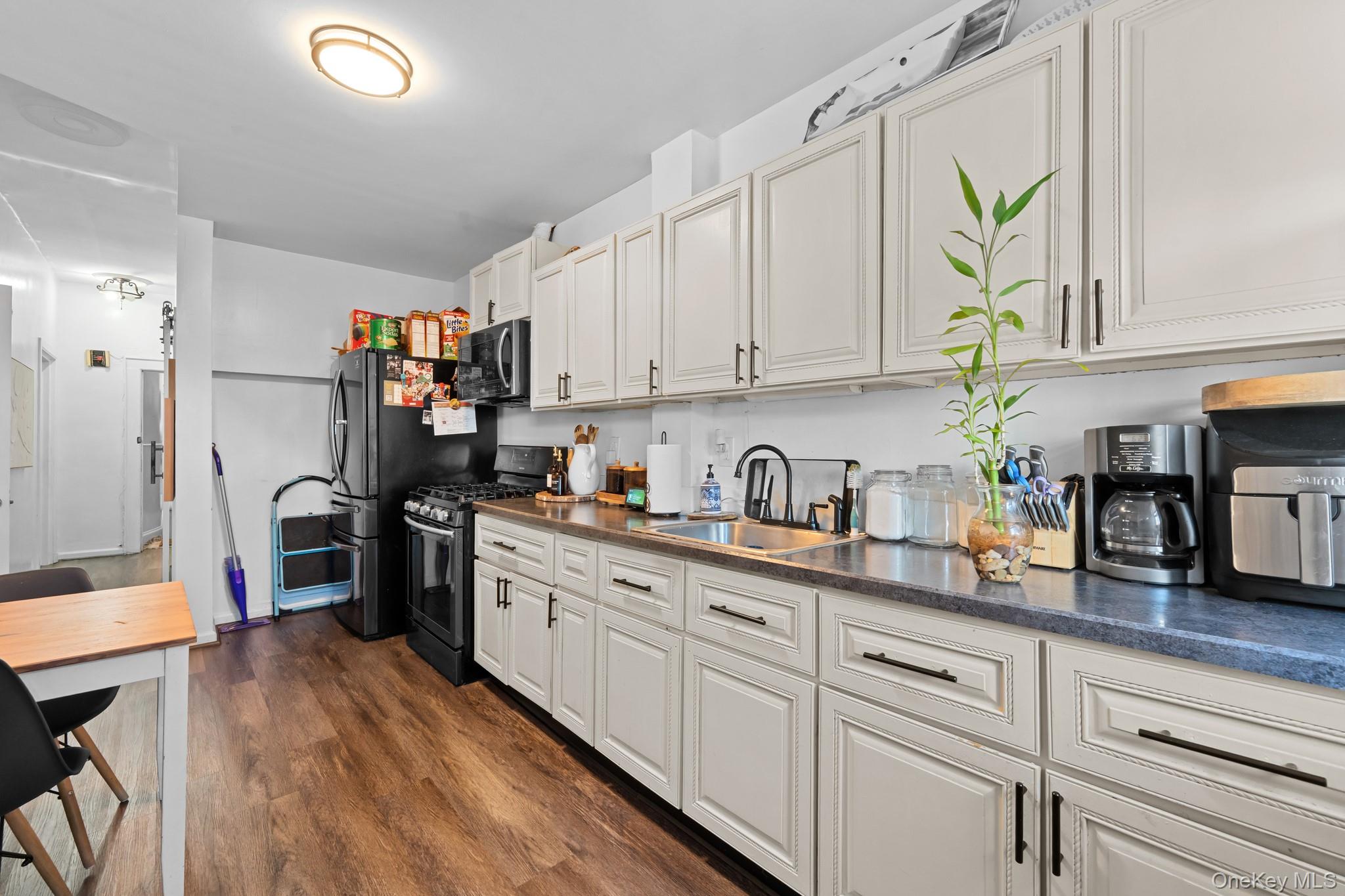 #9 photo, 10439 90th Avenue, クイーンズ区 Richmond Hill , NY 11418