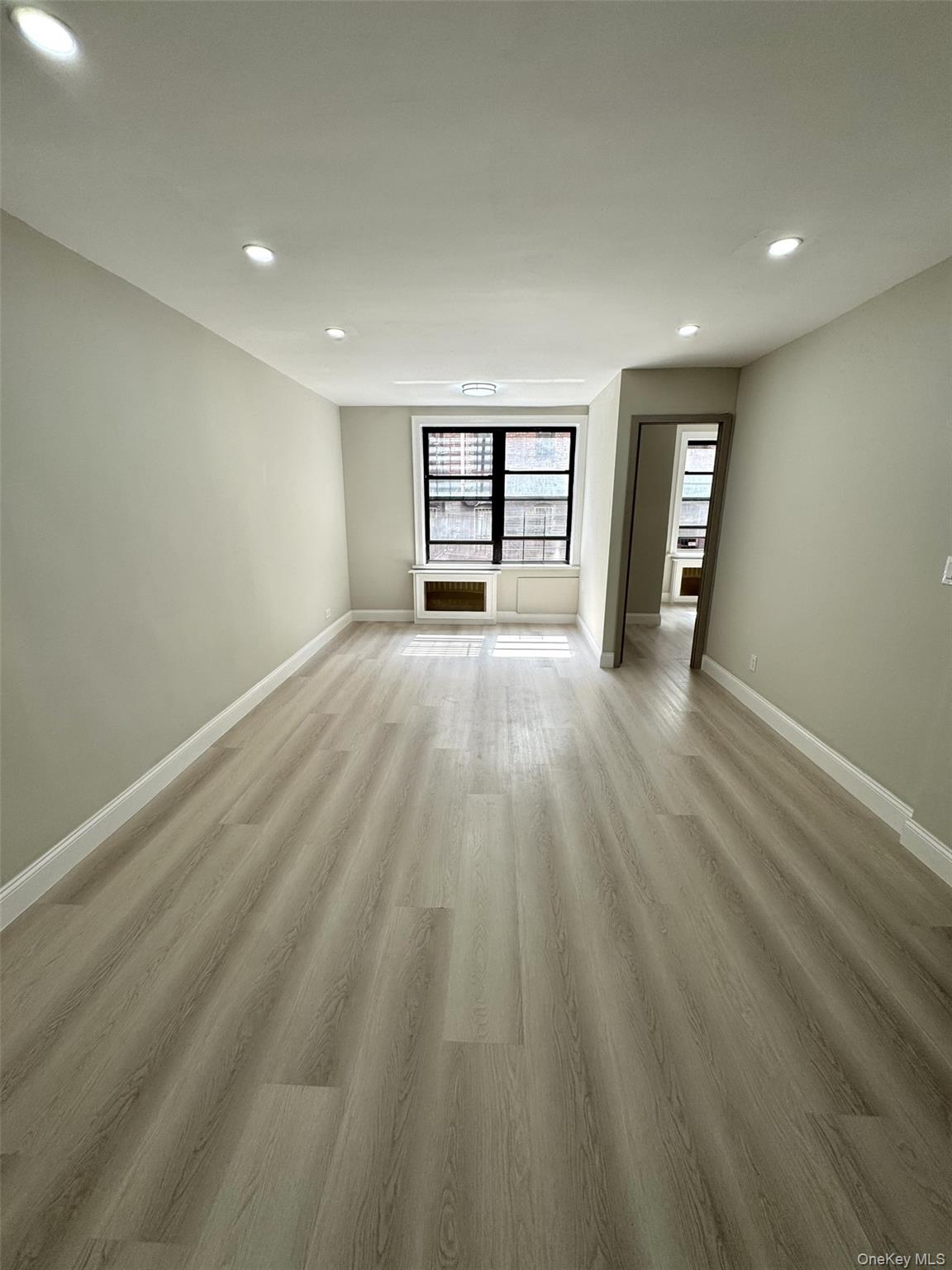 #4 photo, 132-40 Sanford Ave, クイーンズ区 Flushing , NY 11355