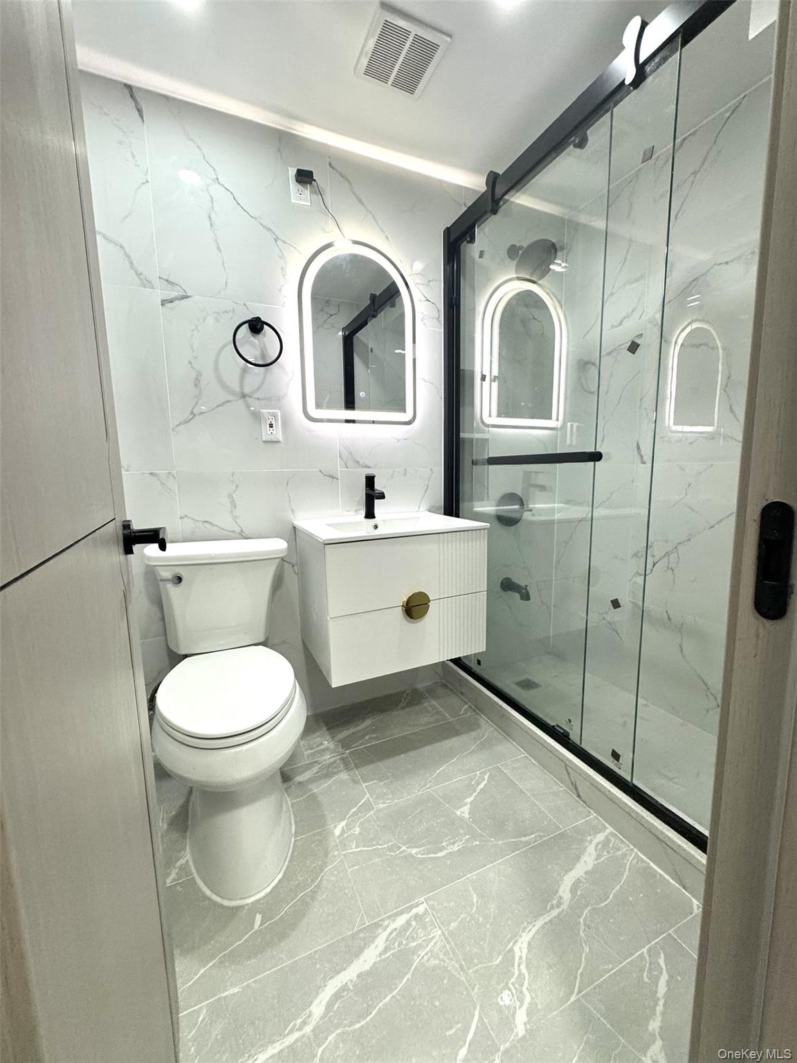 #6 photo, 132-40 Sanford Ave, クイーンズ区 Flushing , NY 11355